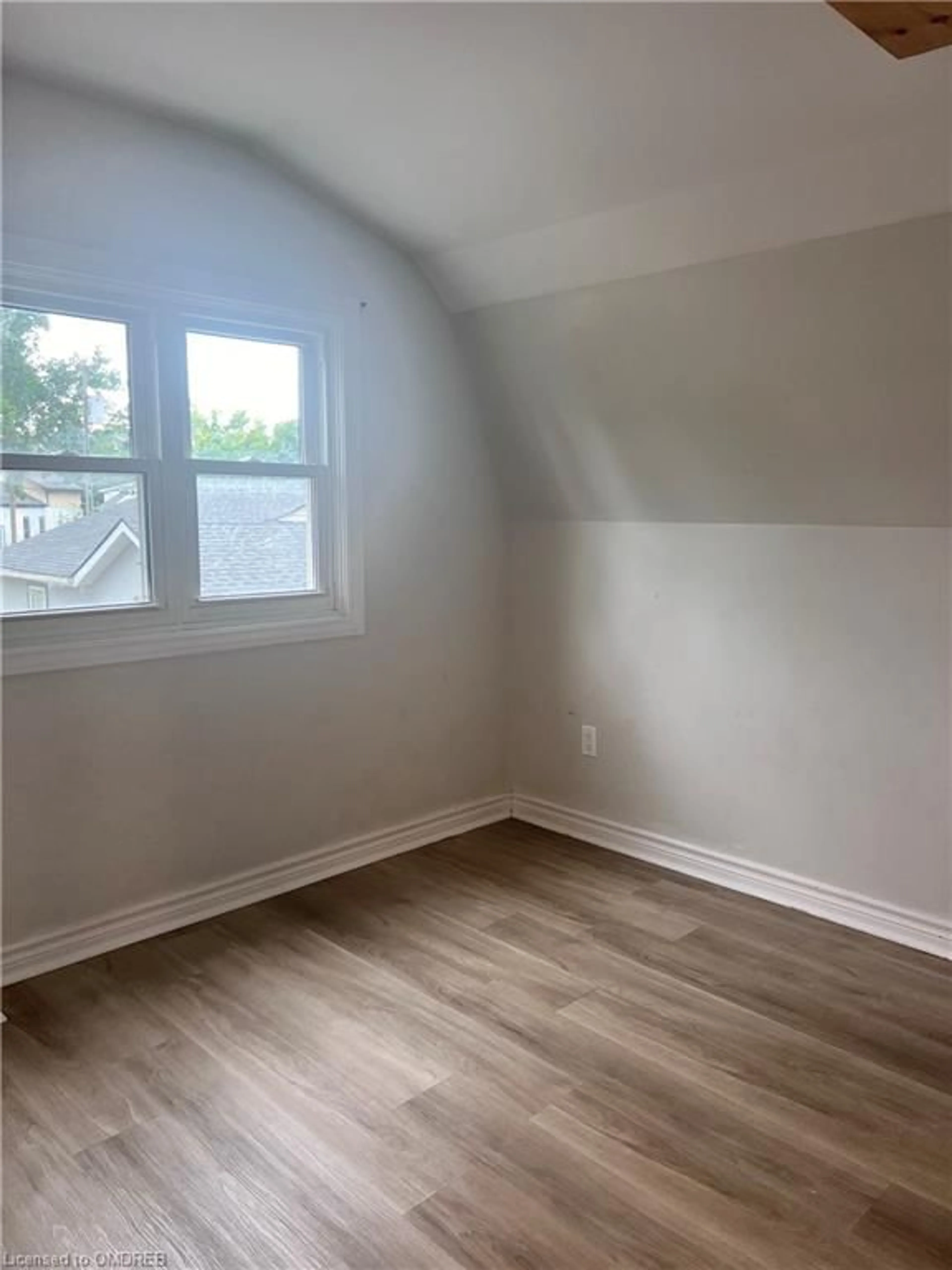 A pic of a room, wood floors for 63 Dolphin St, Port Colborne Ontario L3K 2J4