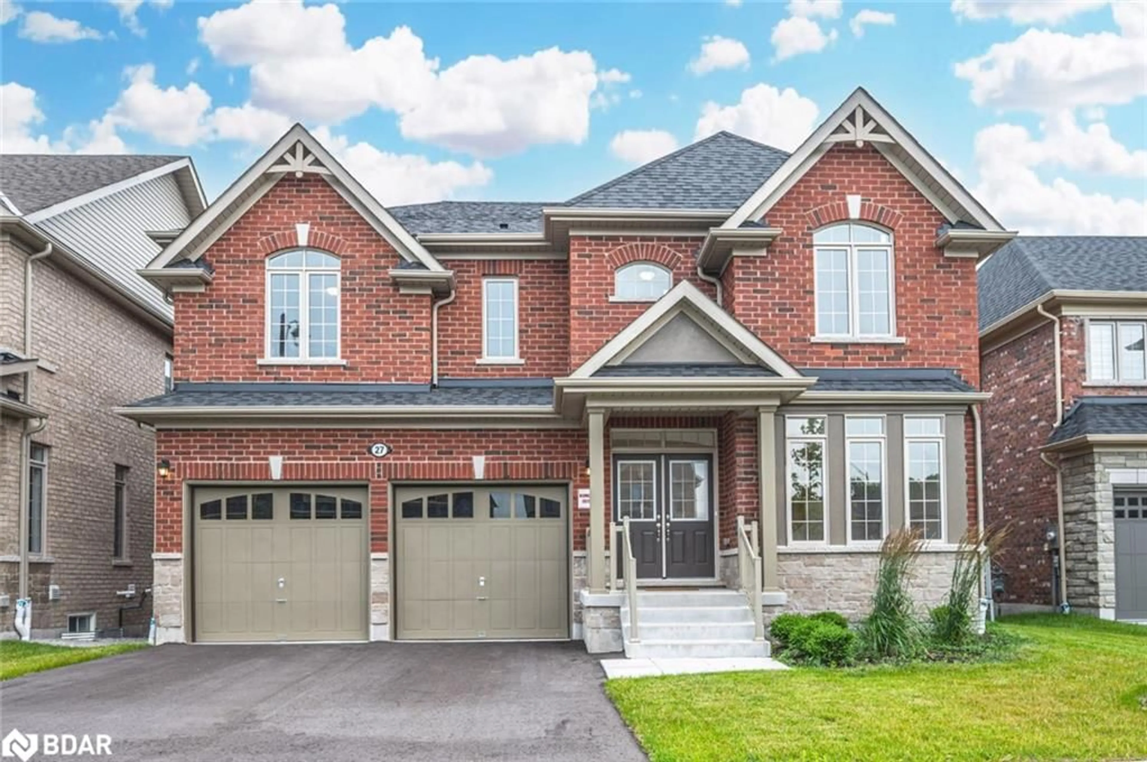 Home with brick exterior material for 27 Sanford Cir, Springwater Ontario L9X 2A8