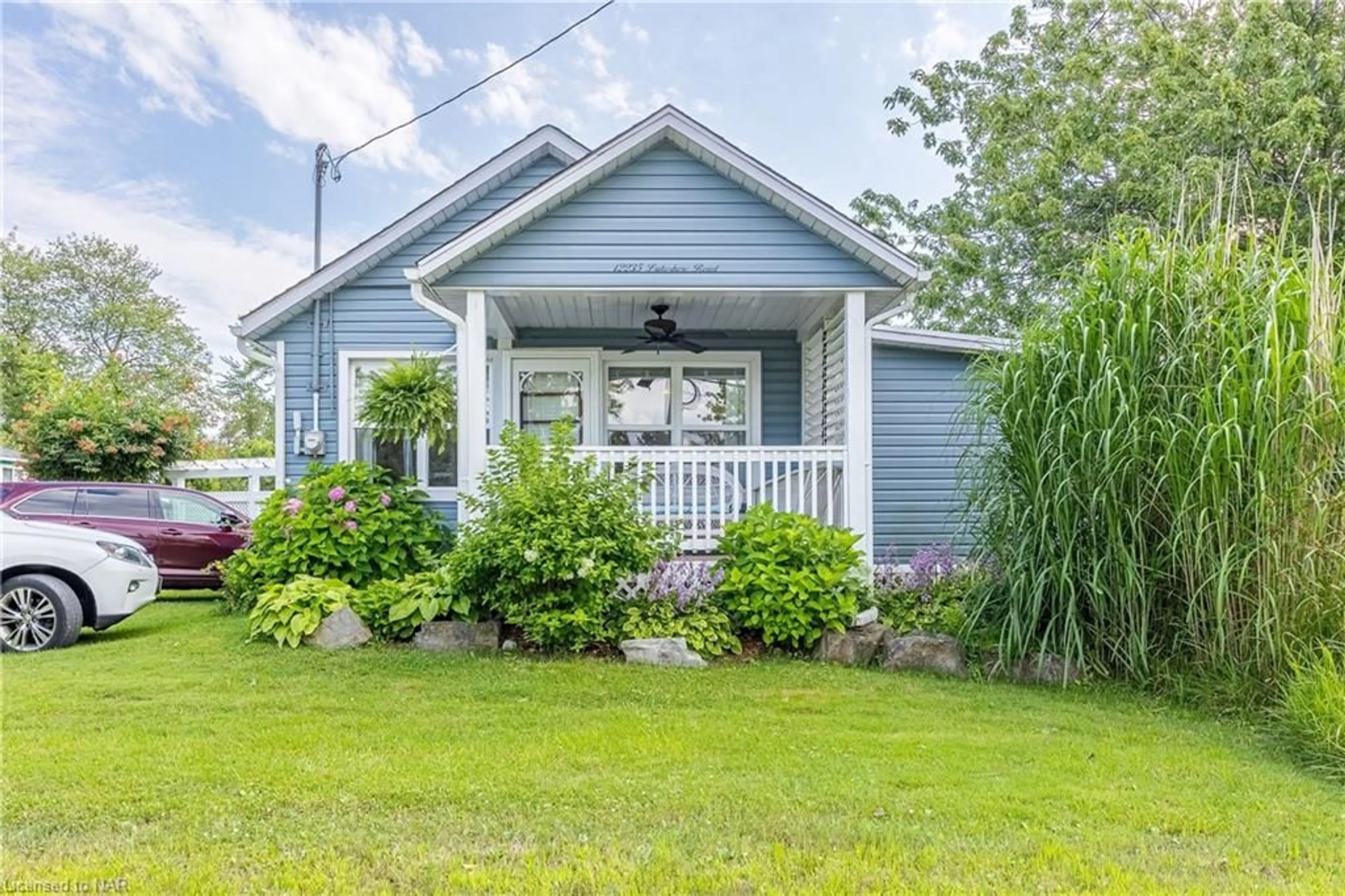 Cottage for 12235 Lakeshore Rd Rd, Wainfleet Ontario L0S 1V0