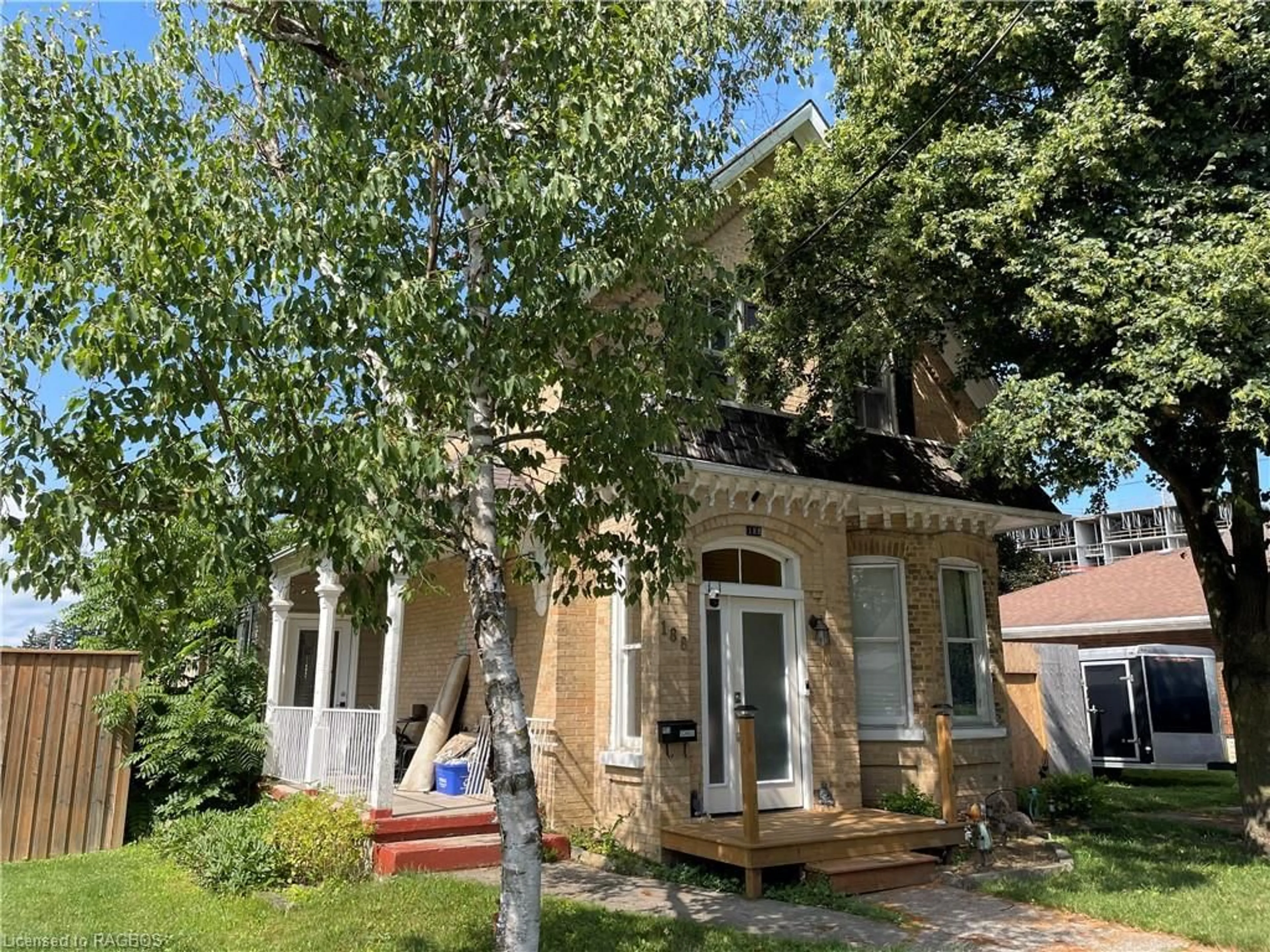 Frontside or backside of a home, cottage for 188 9th St, Hanover Ontario N4N 1L2