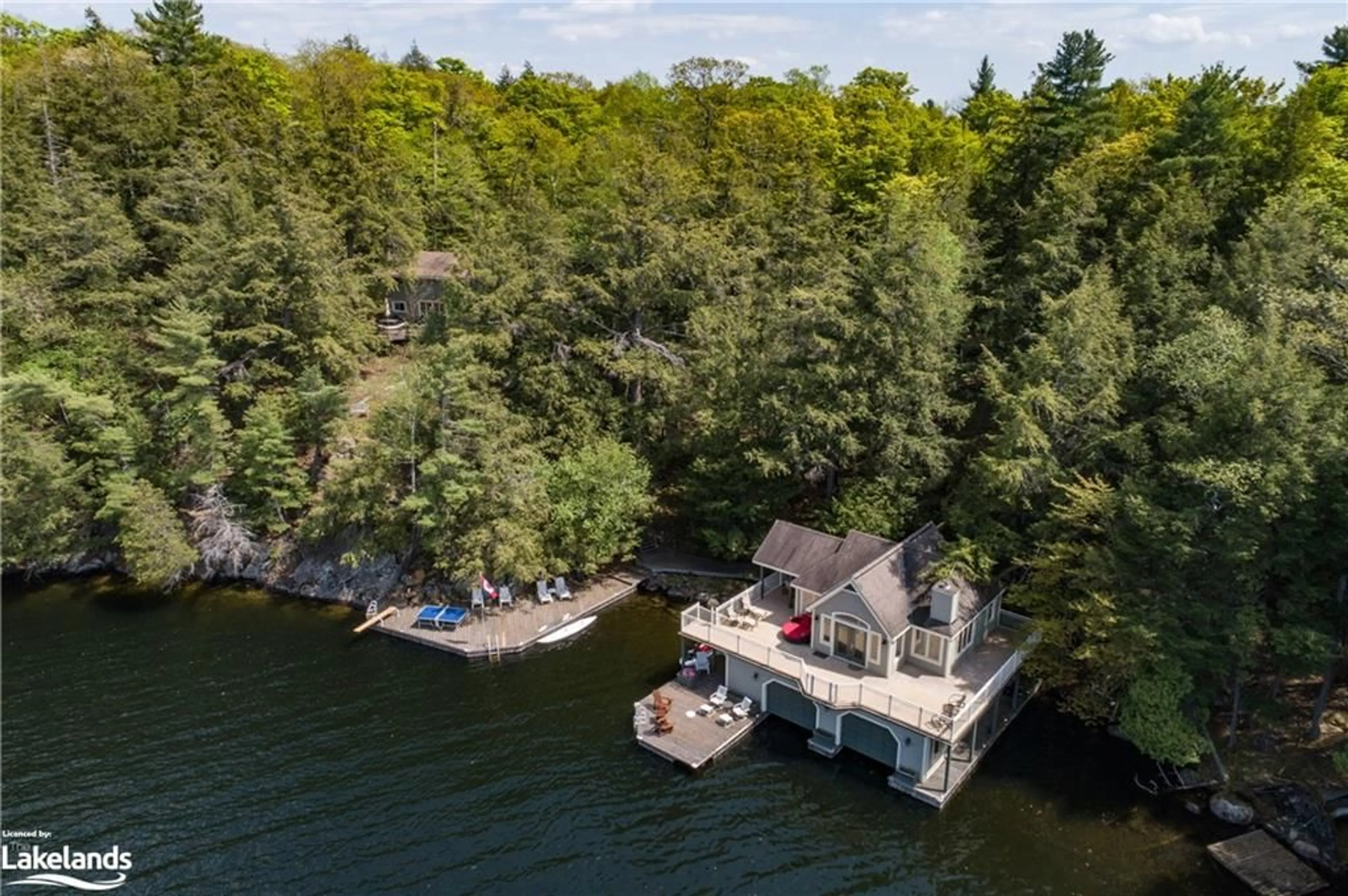 Cottage for 1022 Old Township Rd, Port Carling Ontario P0B 1J0