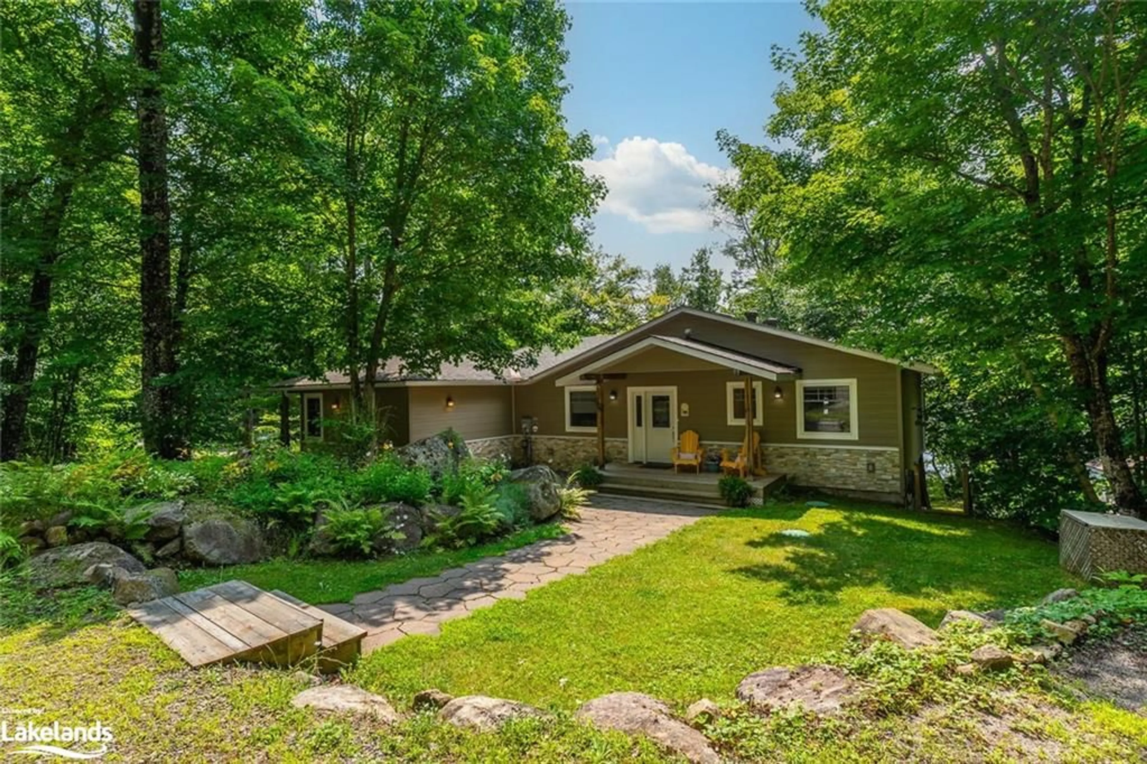 Cottage for 1201 Tingey Rd, Bracebridge Ontario P1L 1X1