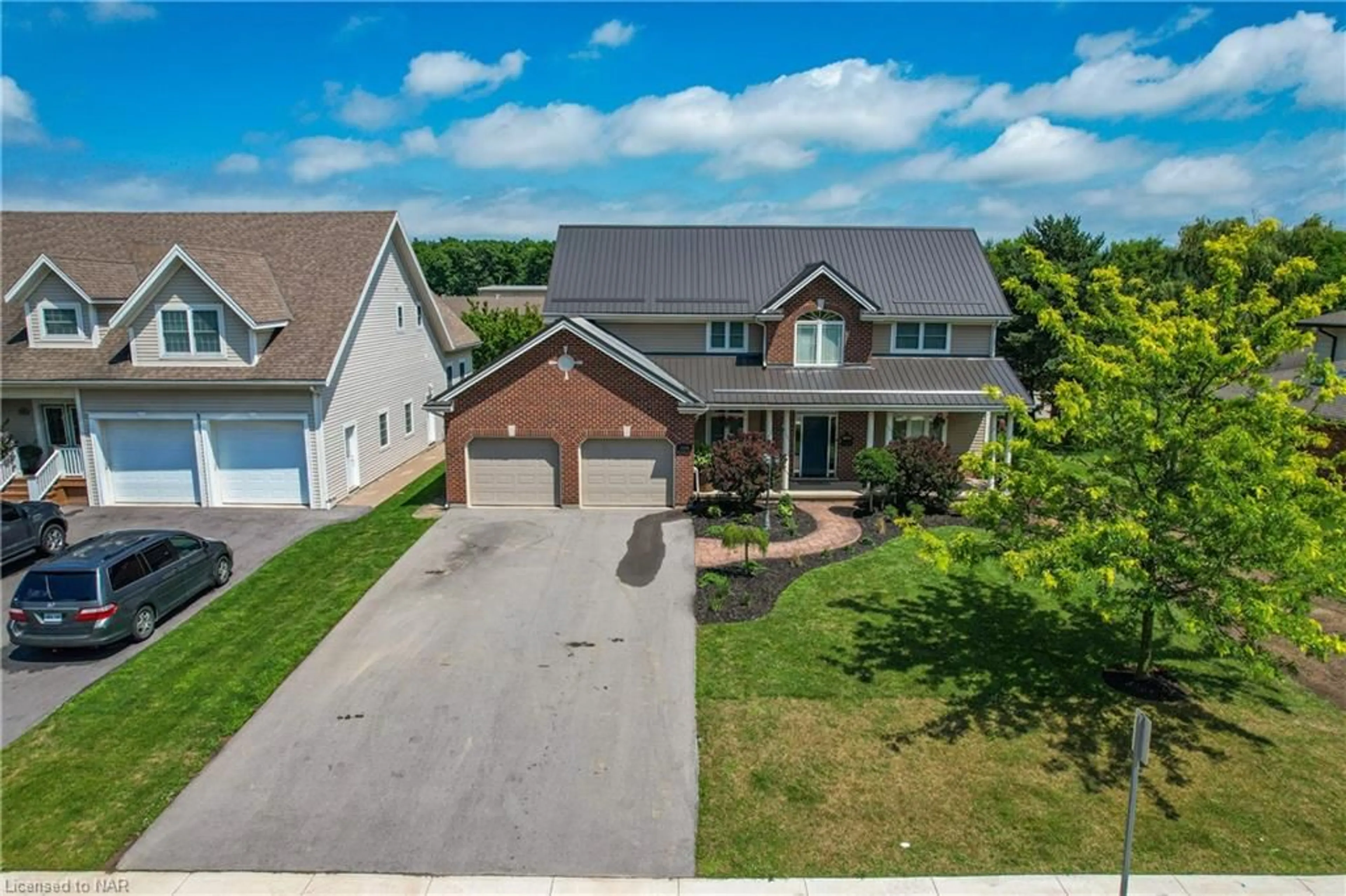 Frontside or backside of a home, cottage for 3869 19th St, Jordan Ontario L0R 1S0