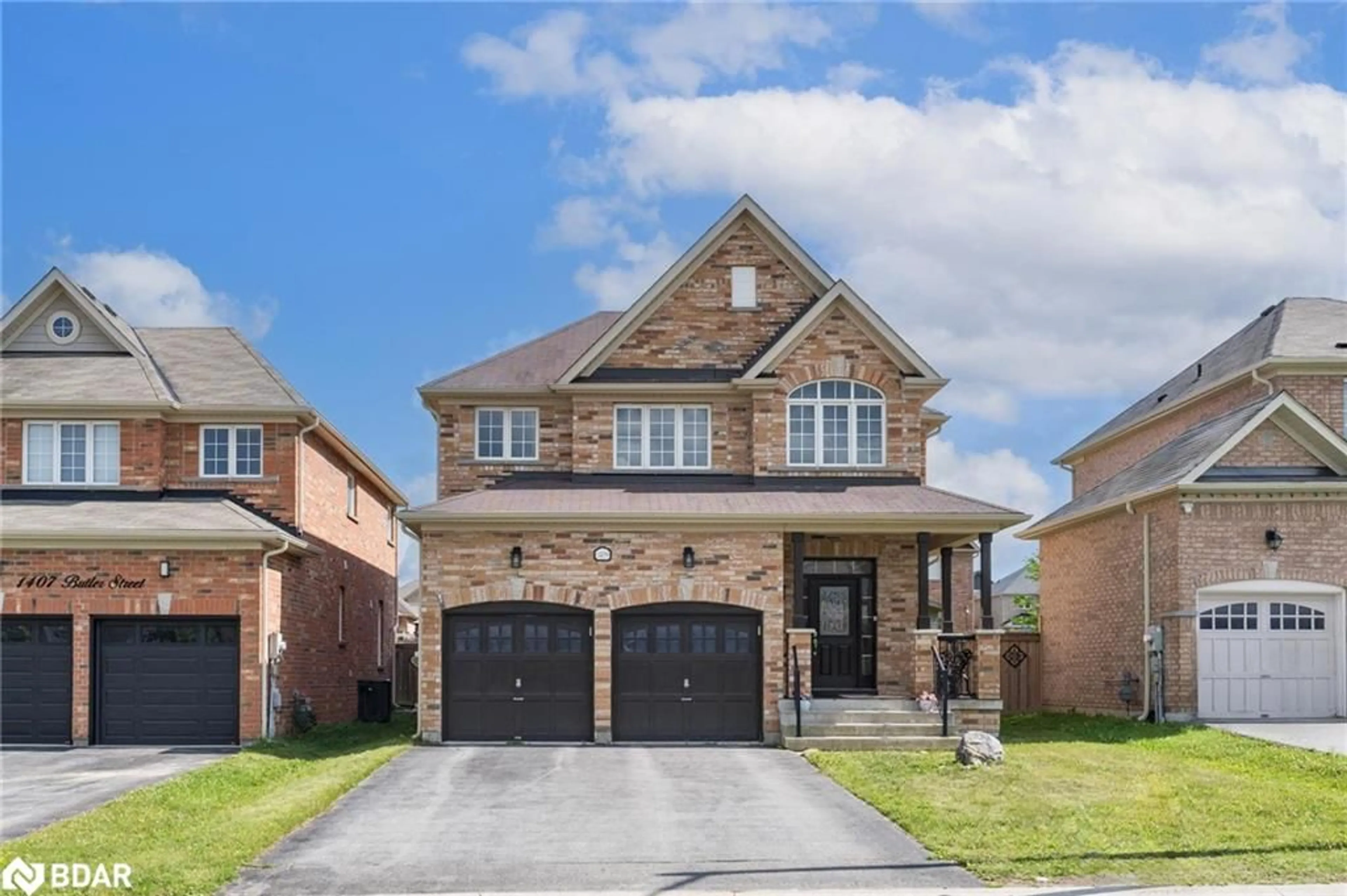 Home with brick exterior material for 1409 Butler St, Innisfil Ontario L9S 0H3