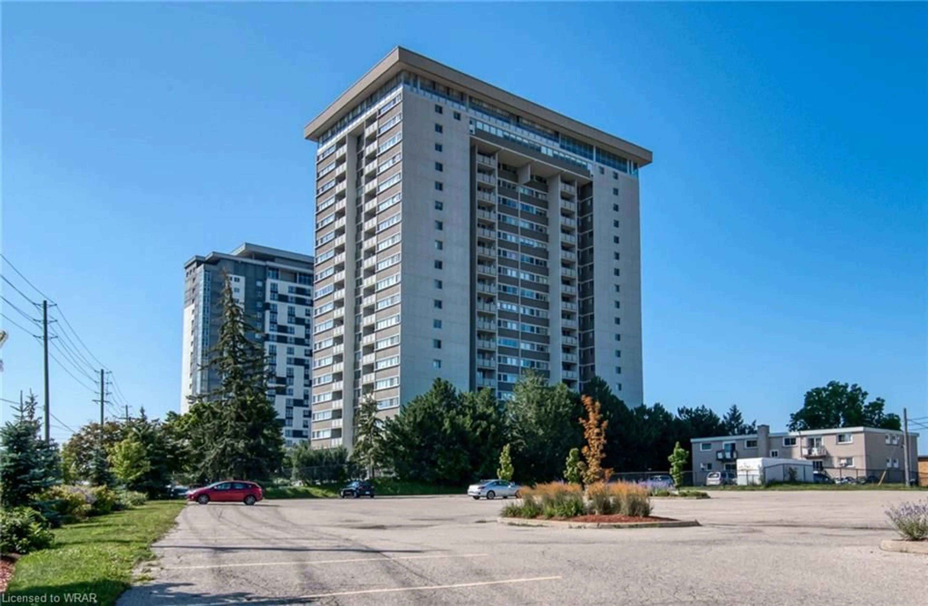 A pic from exterior of the house or condo for 375 King St #104, Waterloo Ontario N2J 4L6