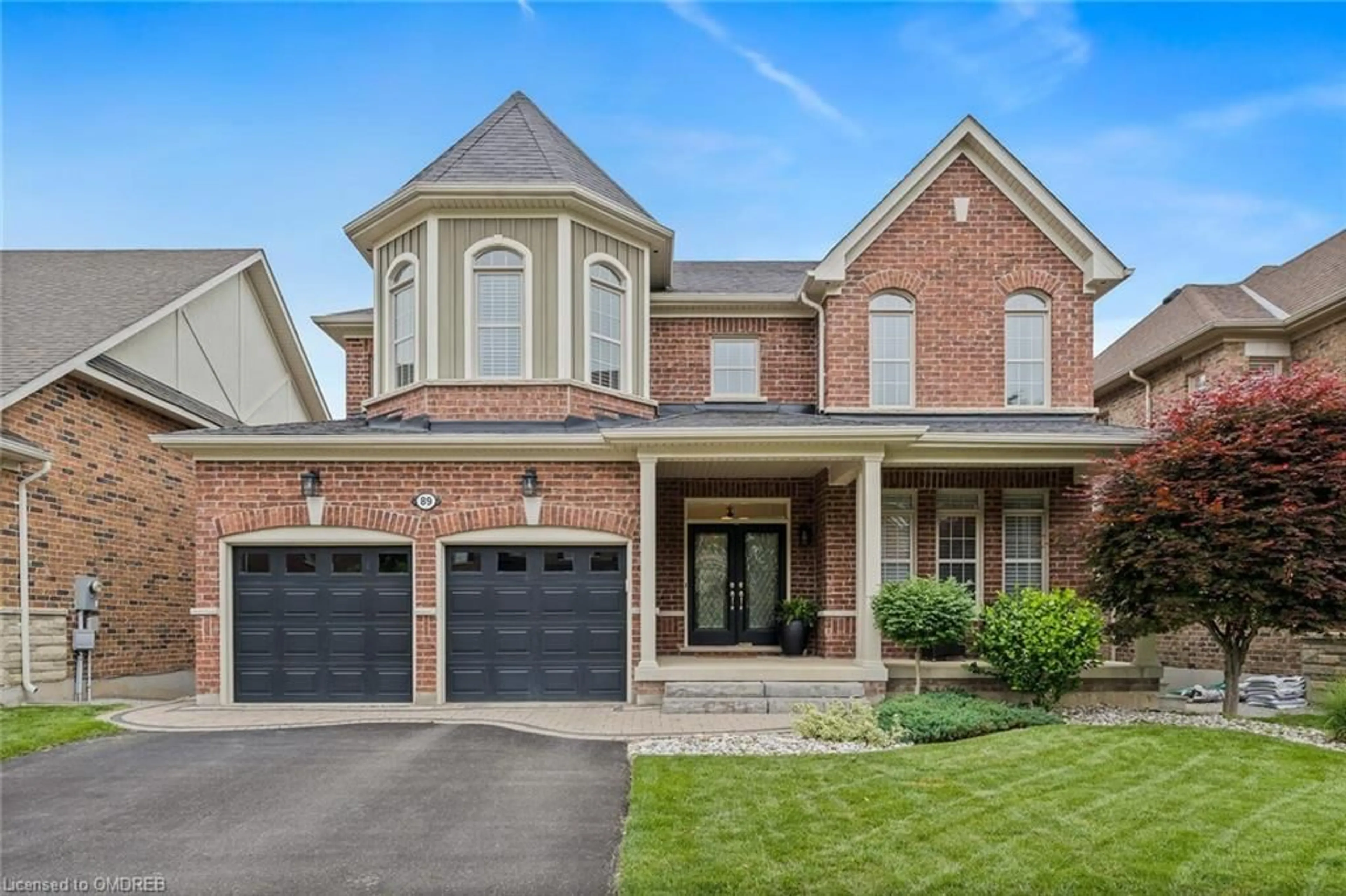 Home with brick exterior material for 89 Foxtail Crt, Georgetown Ontario L7G 0G2
