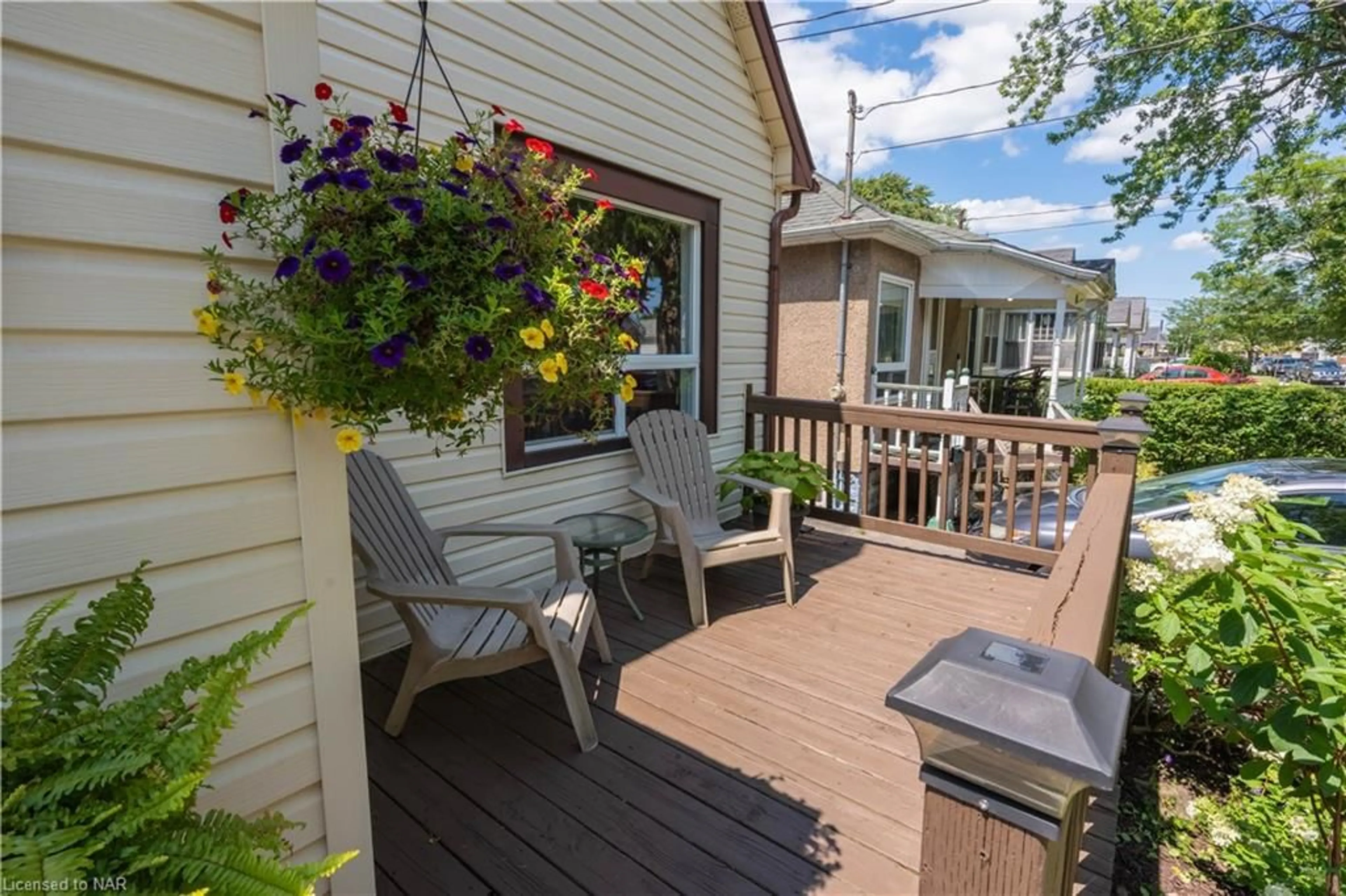 Patio, cottage for 51 Wallace Ave, Welland Ontario L3B 1R4