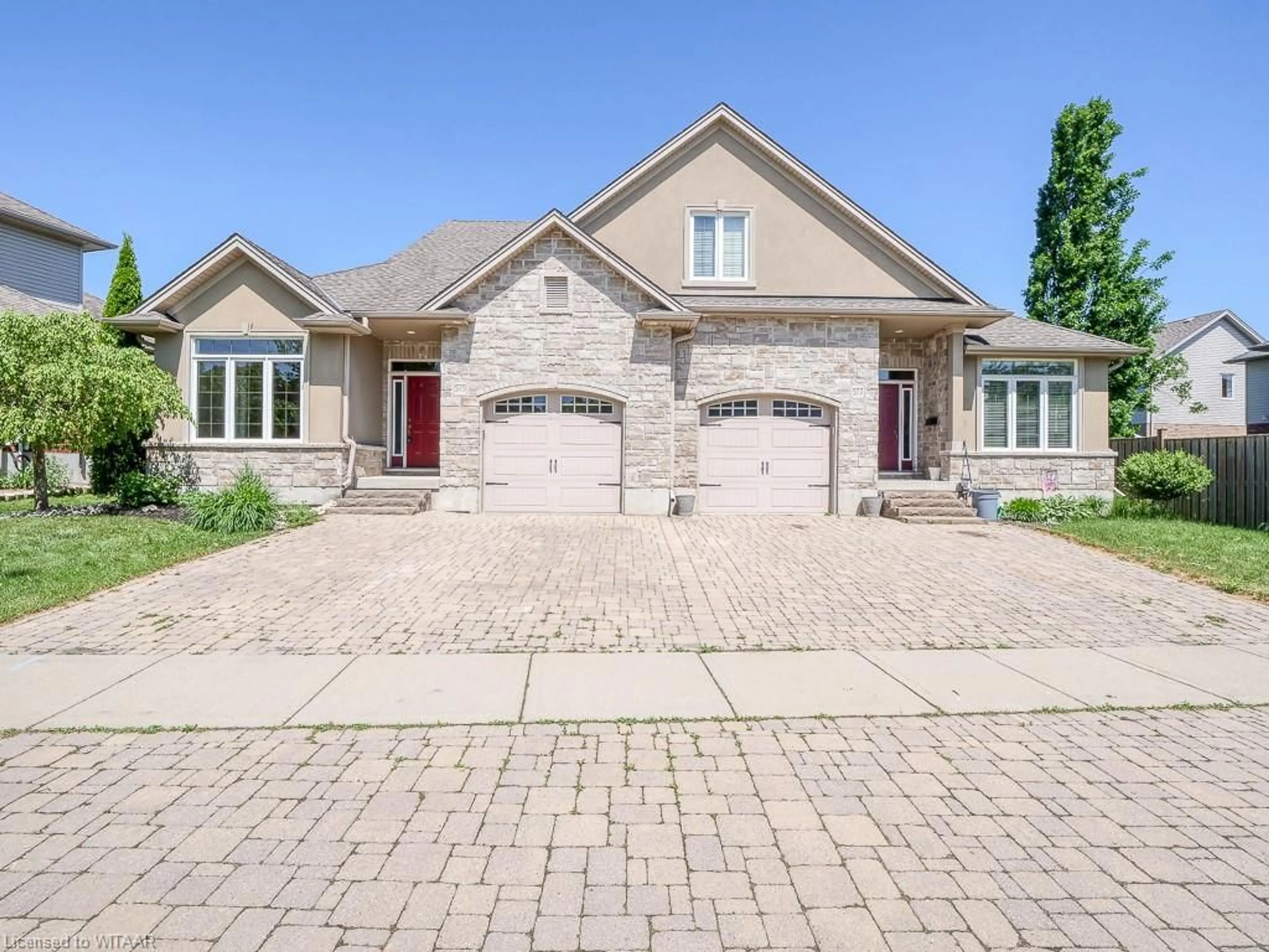 Home with brick exterior material for 575 Hummingbird Cres, Woodstock Ontario N4T 0C1