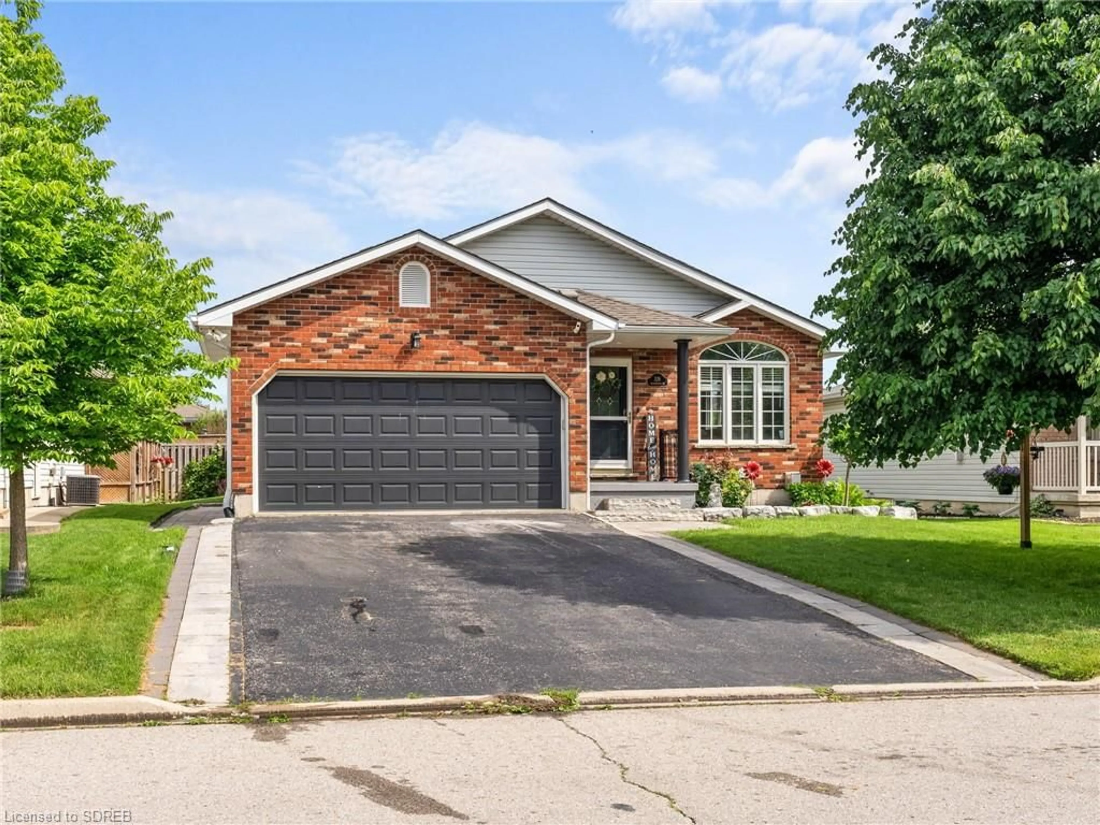 Home with brick exterior material for 326 Richardson Dr, Port Dover Ontario N0A 1N4