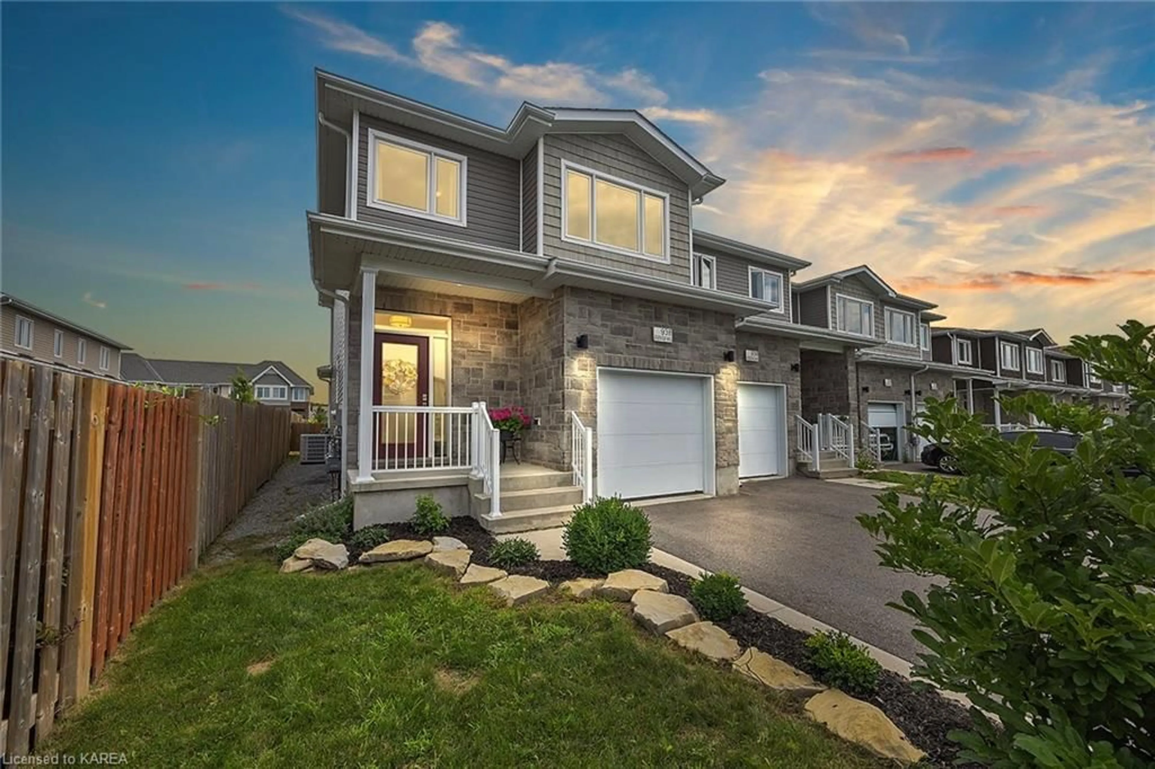 Frontside or backside of a home for 938 Riverview Way, Kingston Ontario K7K 0J2