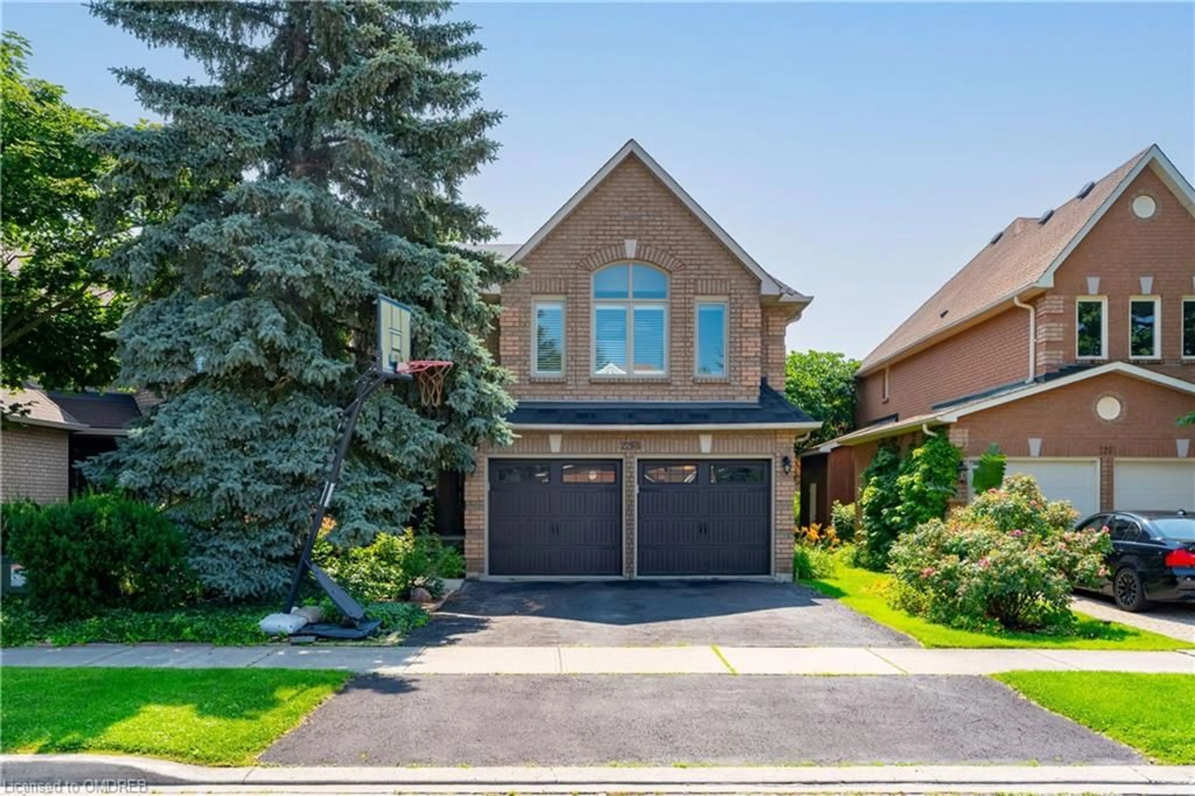 Home with brick exterior material for 2265 Brays Lane, Oakville Ontario L6M 3J5