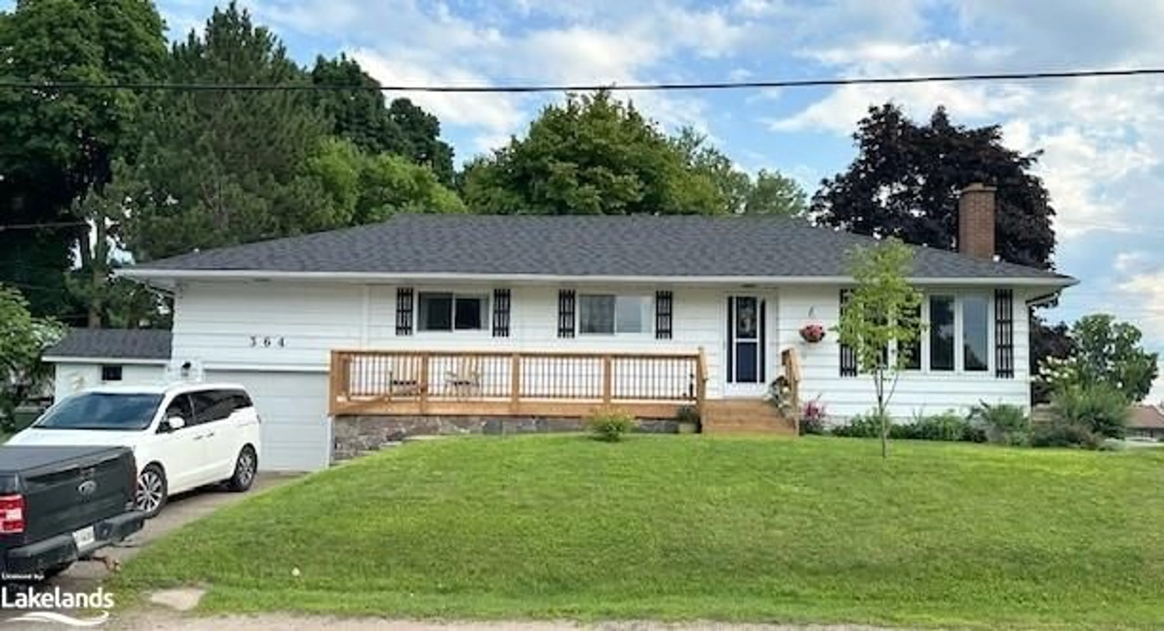 Frontside or backside of a home for 364 Bell St, Pembroke Ontario K8A 2K4