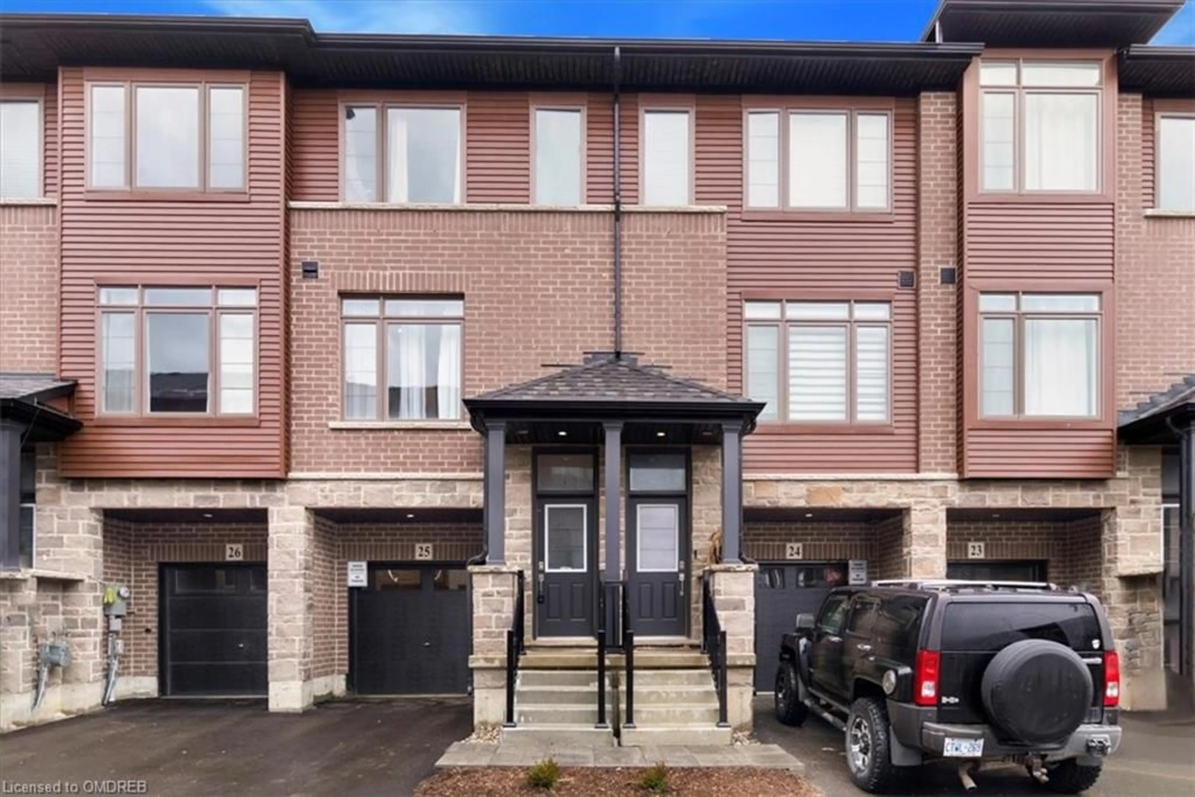 A pic from exterior of the house or condo for 61 Soho Street St #25, Hamilton Ontario L8J 0M6