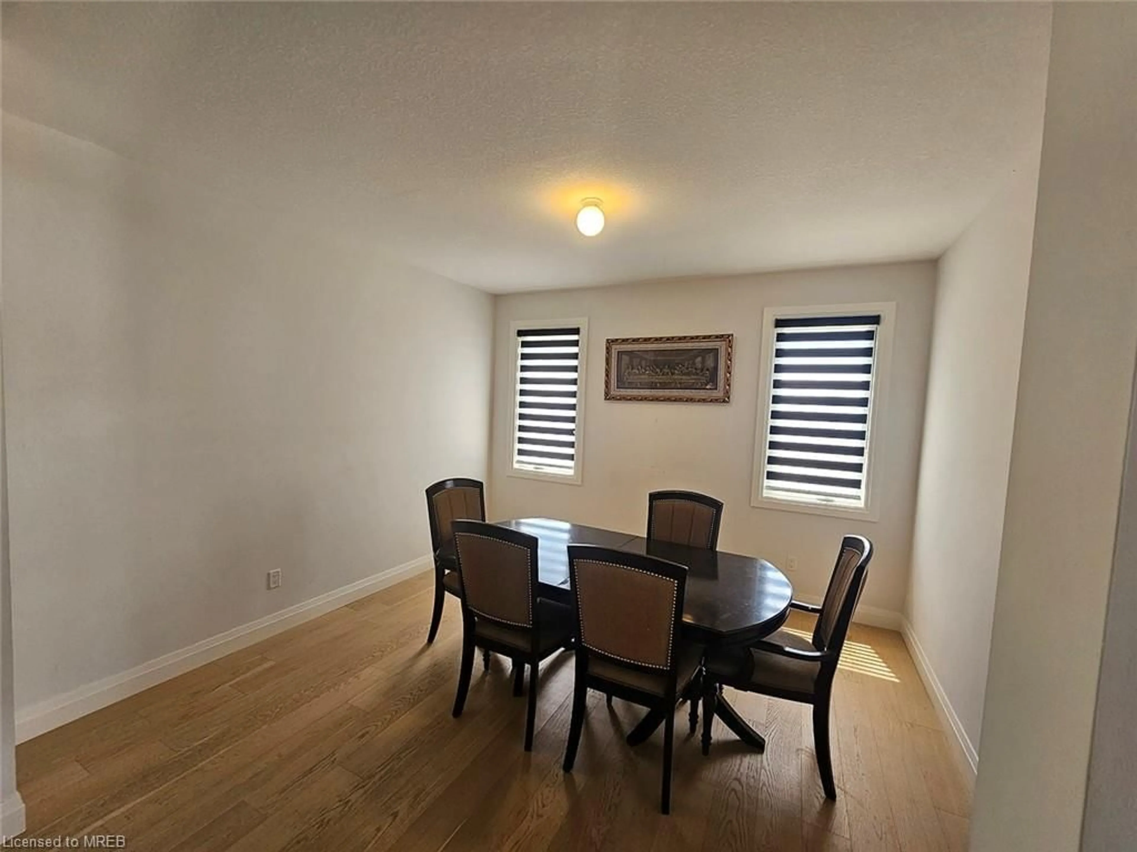 Dining room for 137 Daventry Way Way, Komoka Ontario N0L 1R0