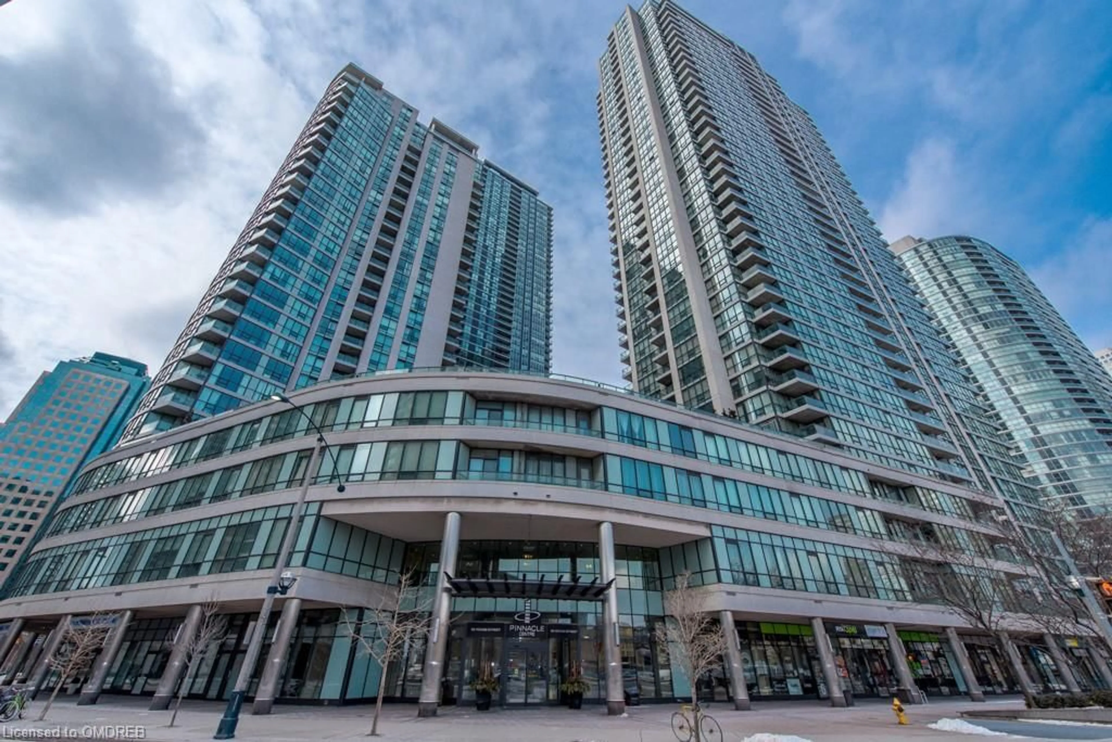 A pic from exterior of the house or condo for 16 Yonge St #2903, Toronto Ontario M5E 1R4