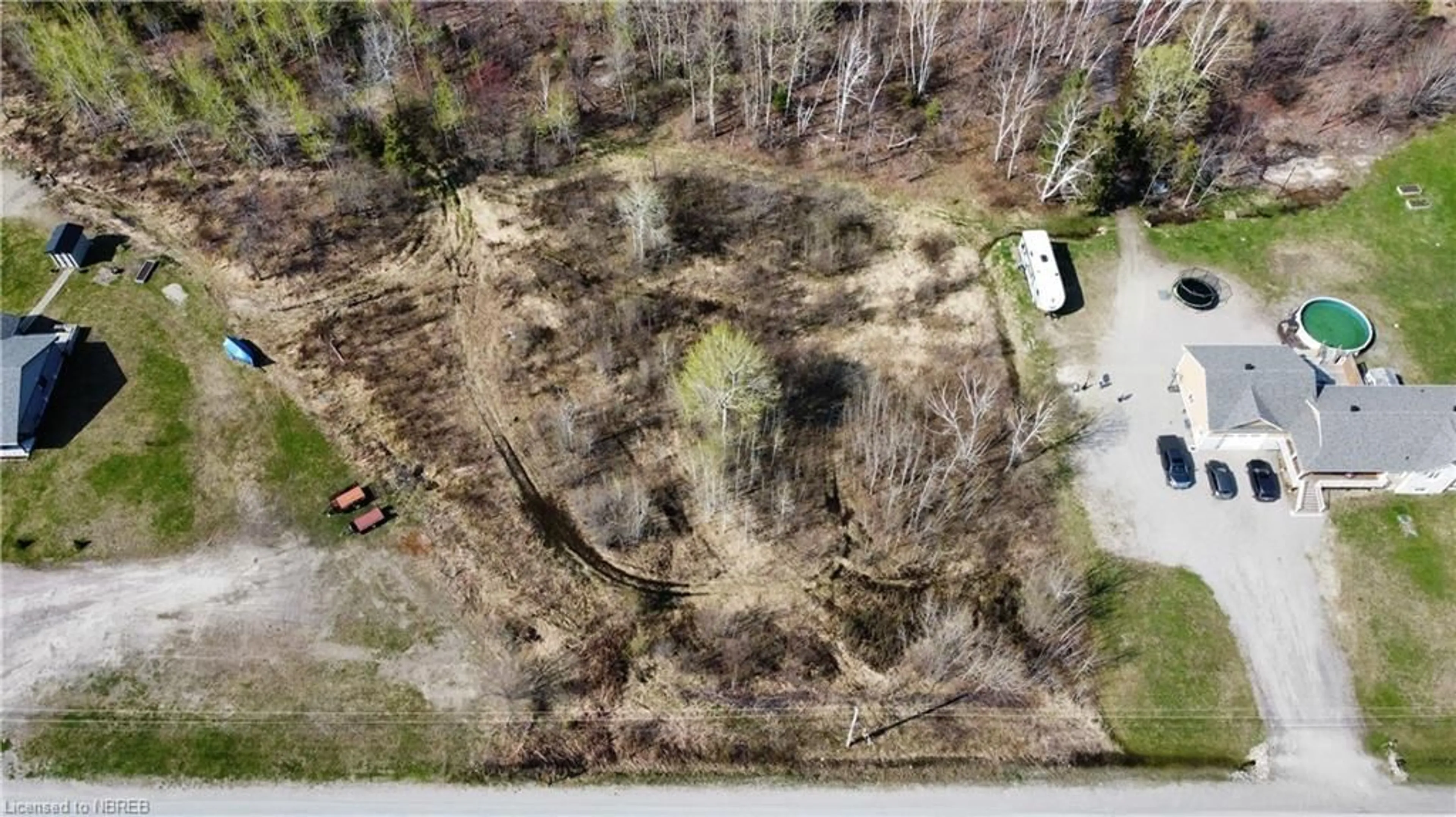 Parking for LOT 9 Levac Rd, Cache Bay Ontario P2B 2P9