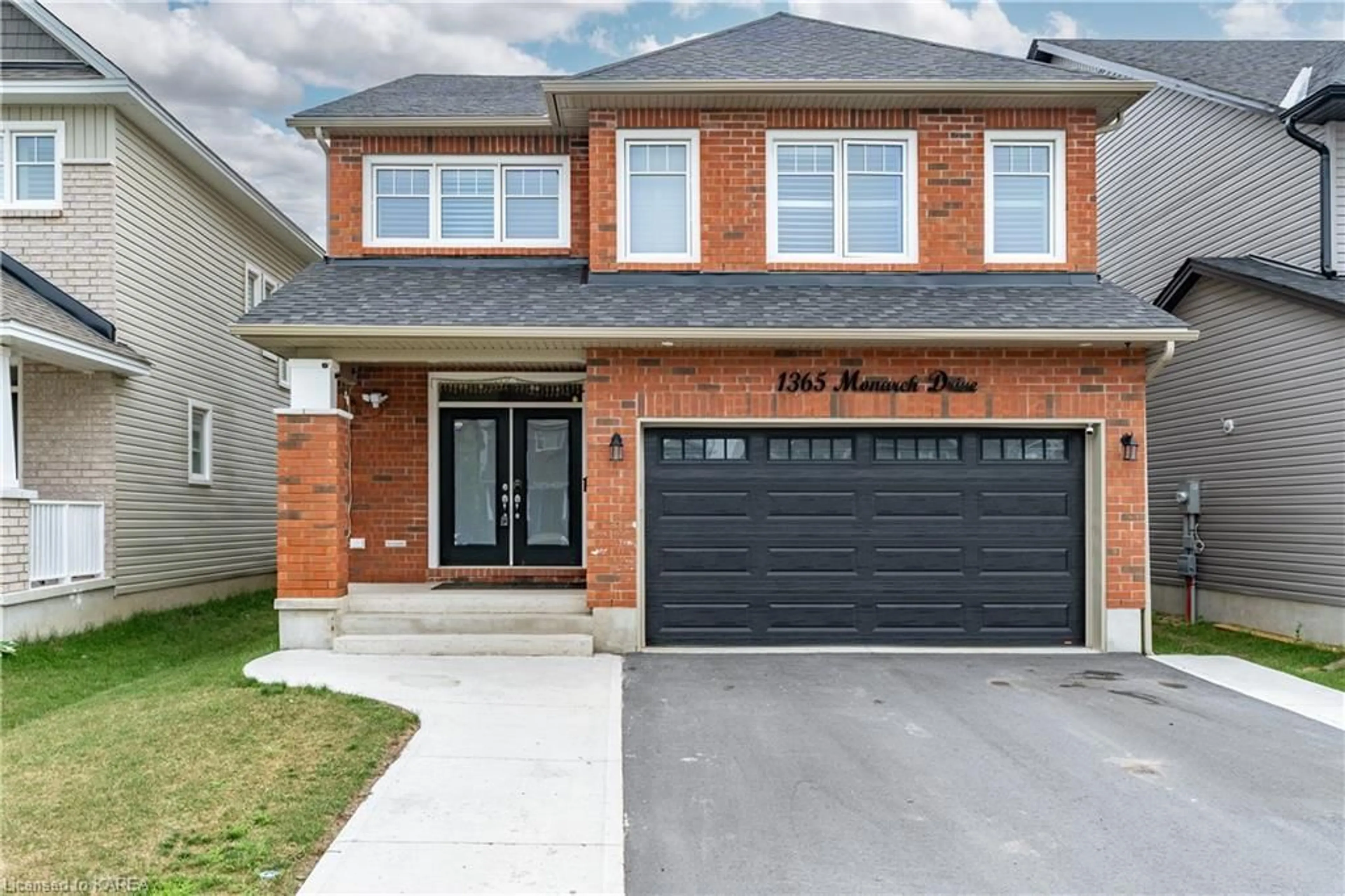 Home with brick exterior material for 1365 Monarch Dr, Kingston Ontario K7P 0S2