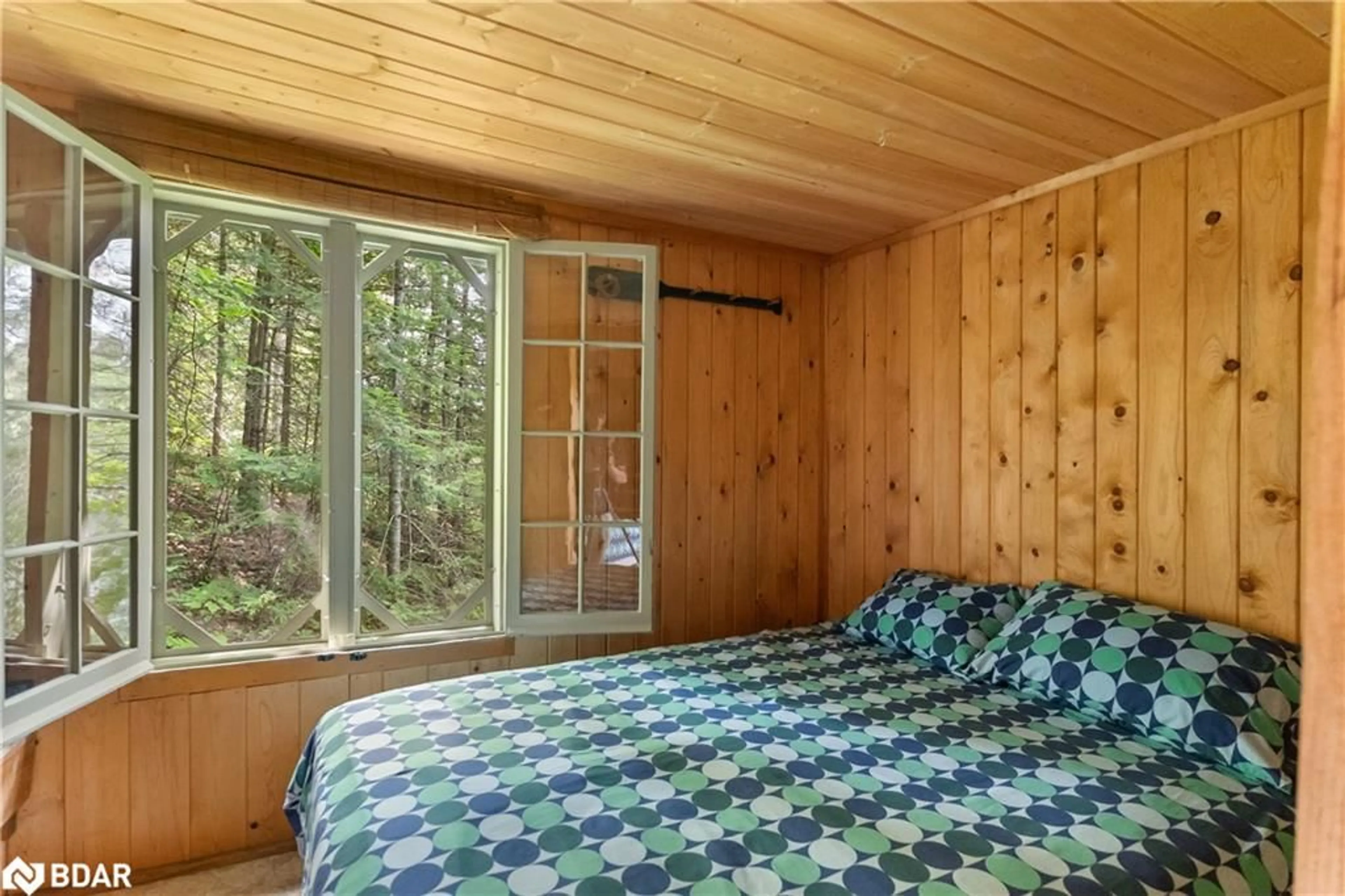 Bedroom for 965 Joe Lake, Algonquin Ontario P0A 1H0