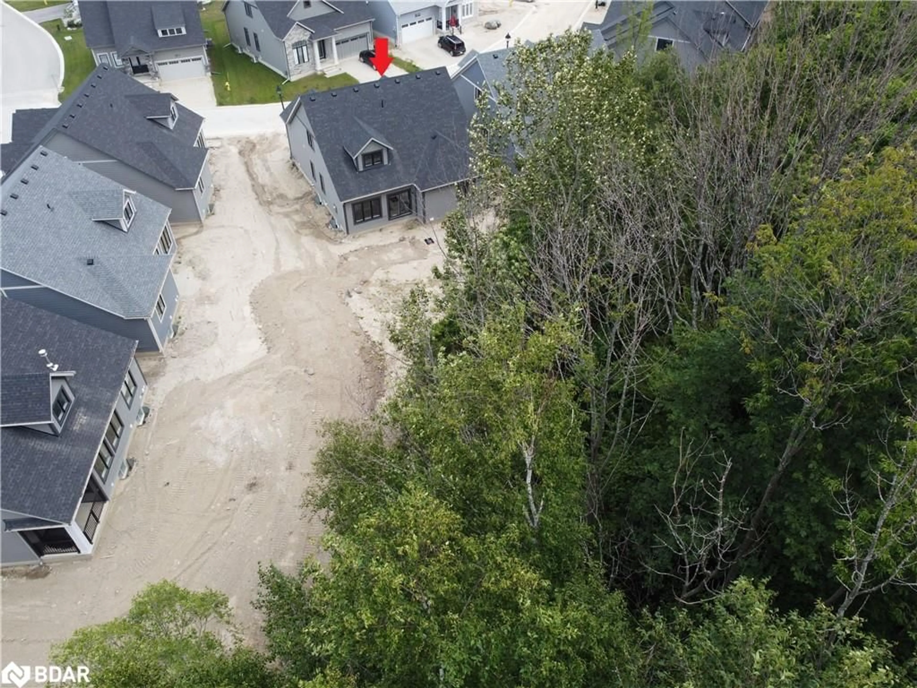 Frontside or backside of a home, the street view for 122 Beacon Dr, Thornbury Ontario N0H 2P0