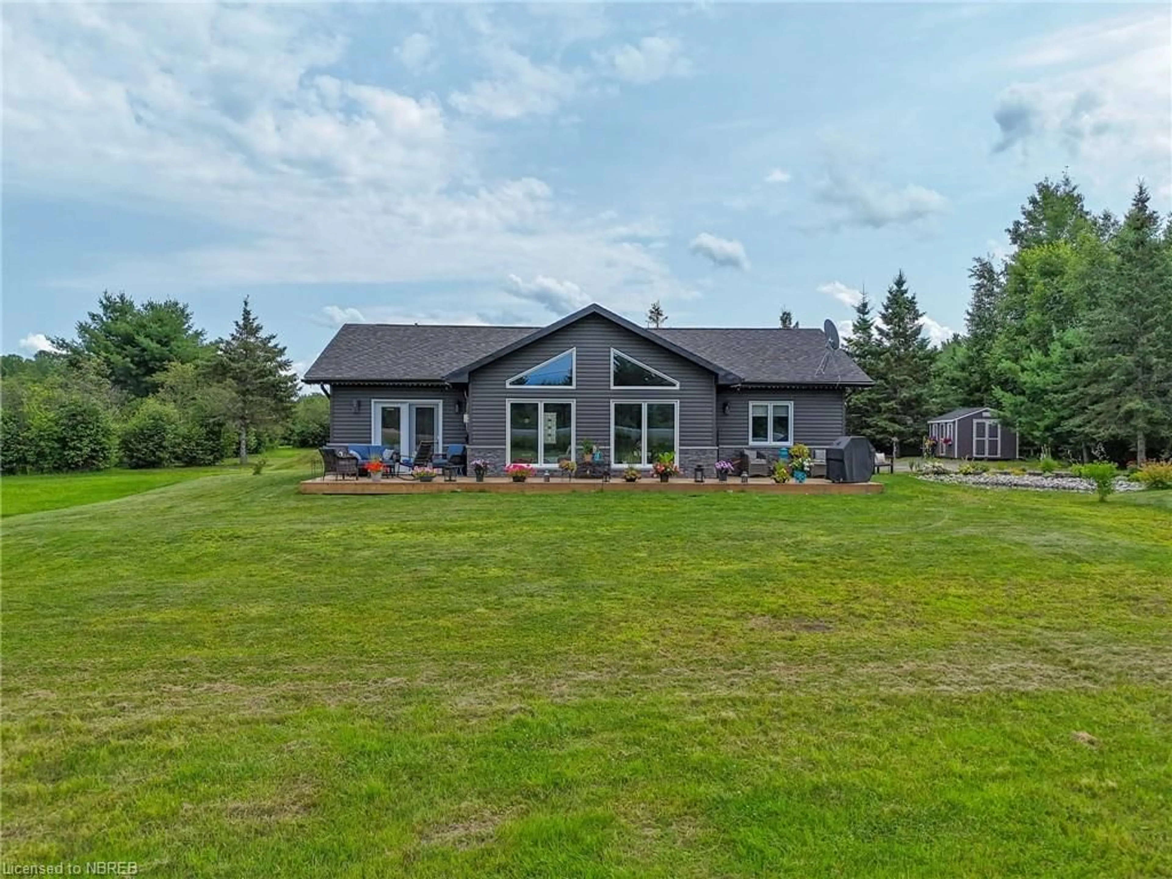 Frontside or backside of a home for 3031 Highway 654, Callander Ontario P0H 1H0