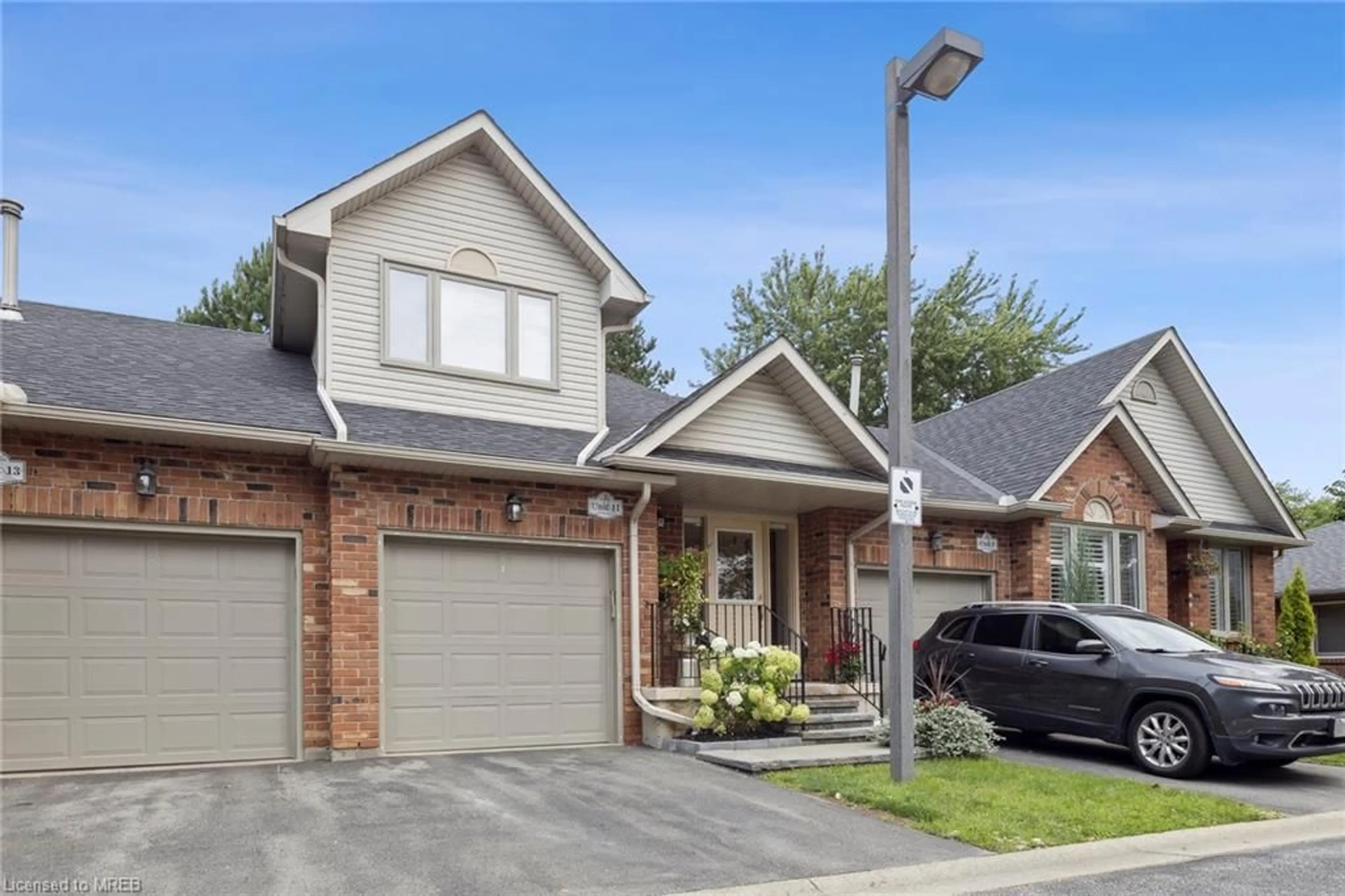 Home with brick exterior material for 78 Pirie Dr #11, Hamilton Ontario L9H 6Y9