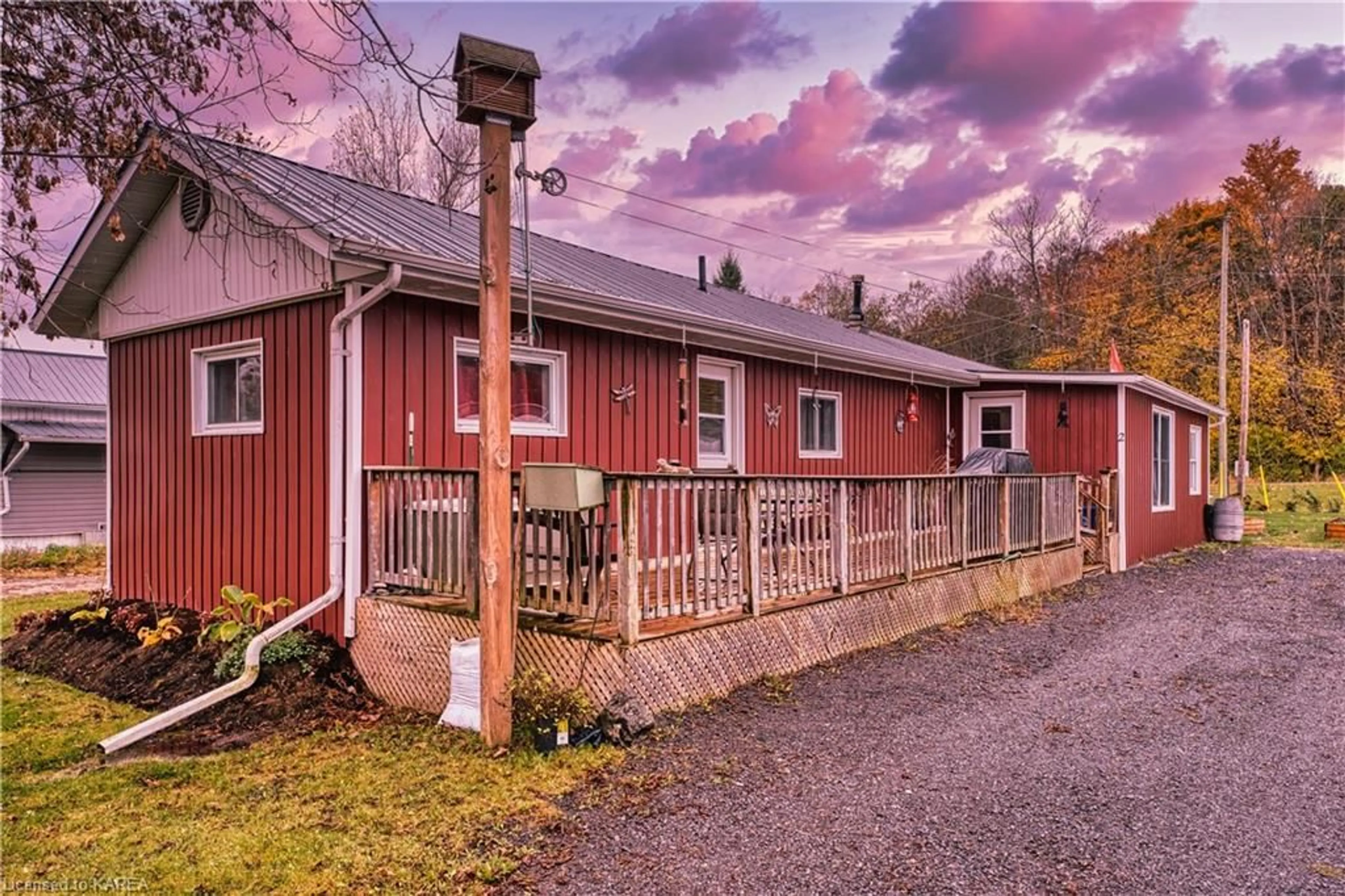 Cottage for 227 Big Hill Rd #2, Seeleys Bay Ontario K0H 2N0