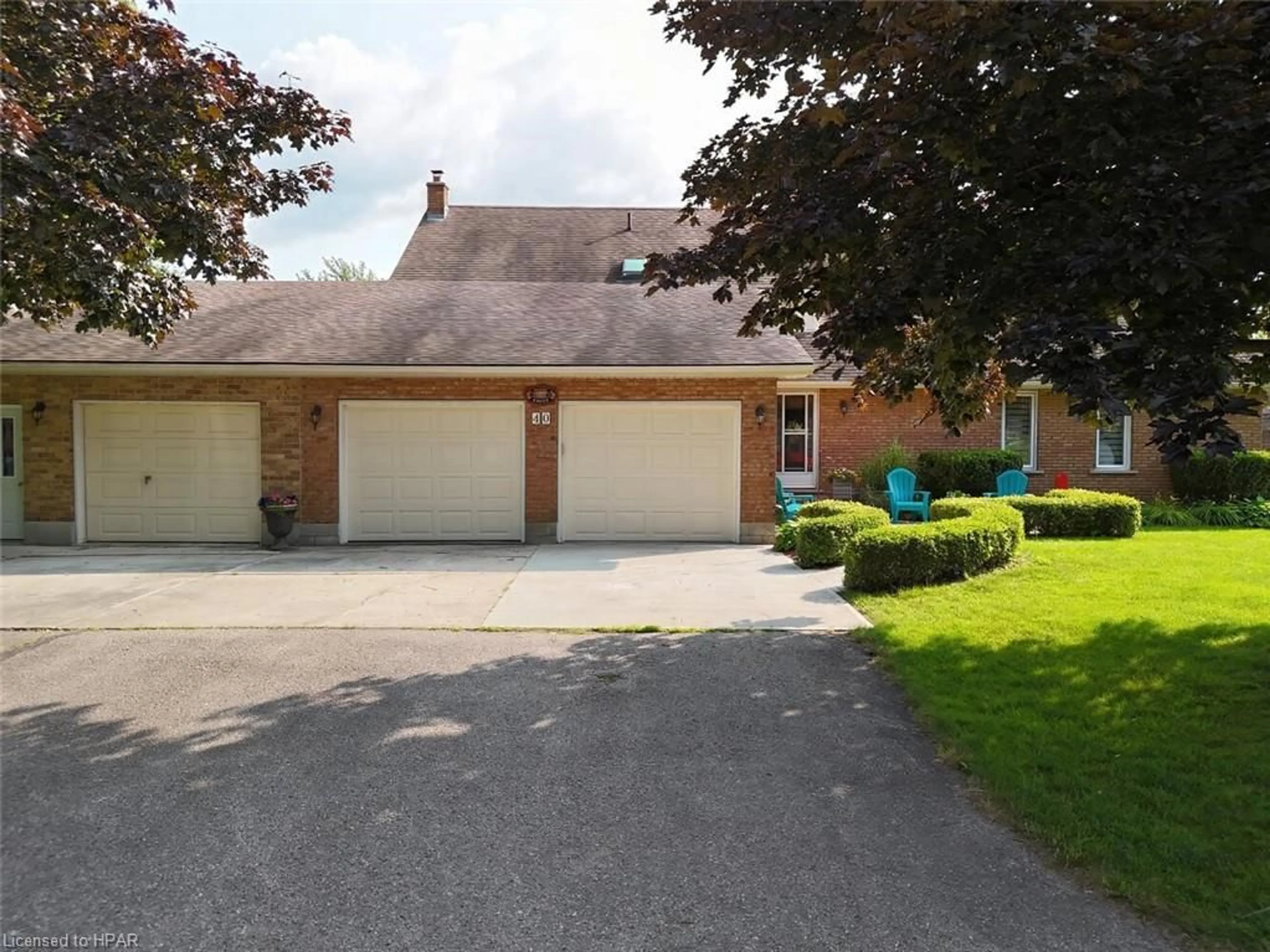 Frontside or backside of a home, cottage for 40 Albert St, Mitchell Ontario N0K 1N0