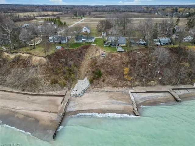 34180 Melena Beach Sideroad, Bayfield 3