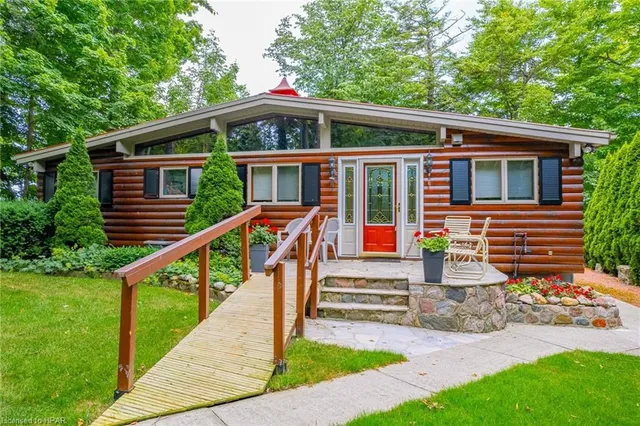 74395 Snowden Cres, Bayfield 2