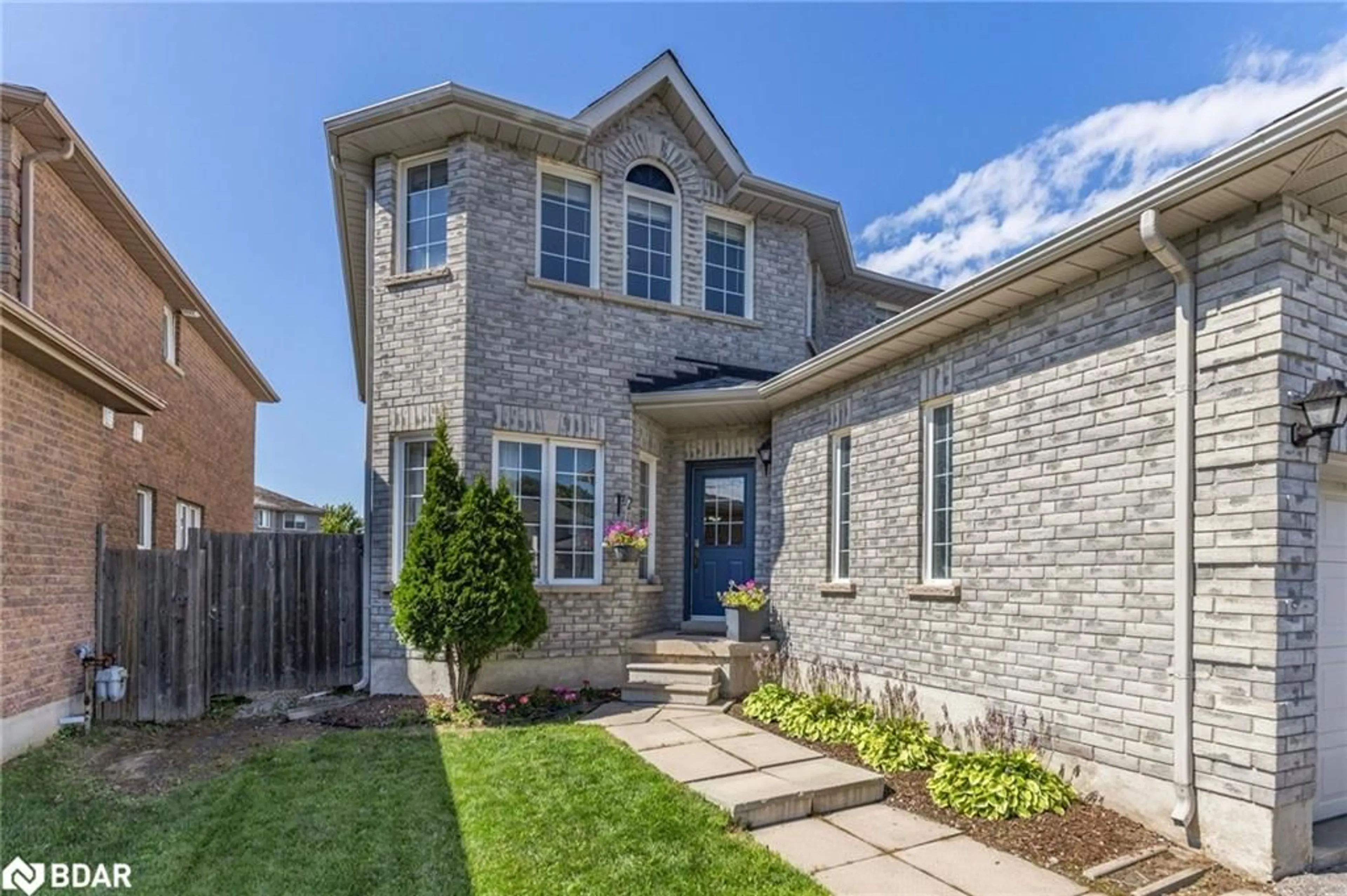Home with brick exterior material for 270 Country Lane, Barrie Ontario L4N 0Y3