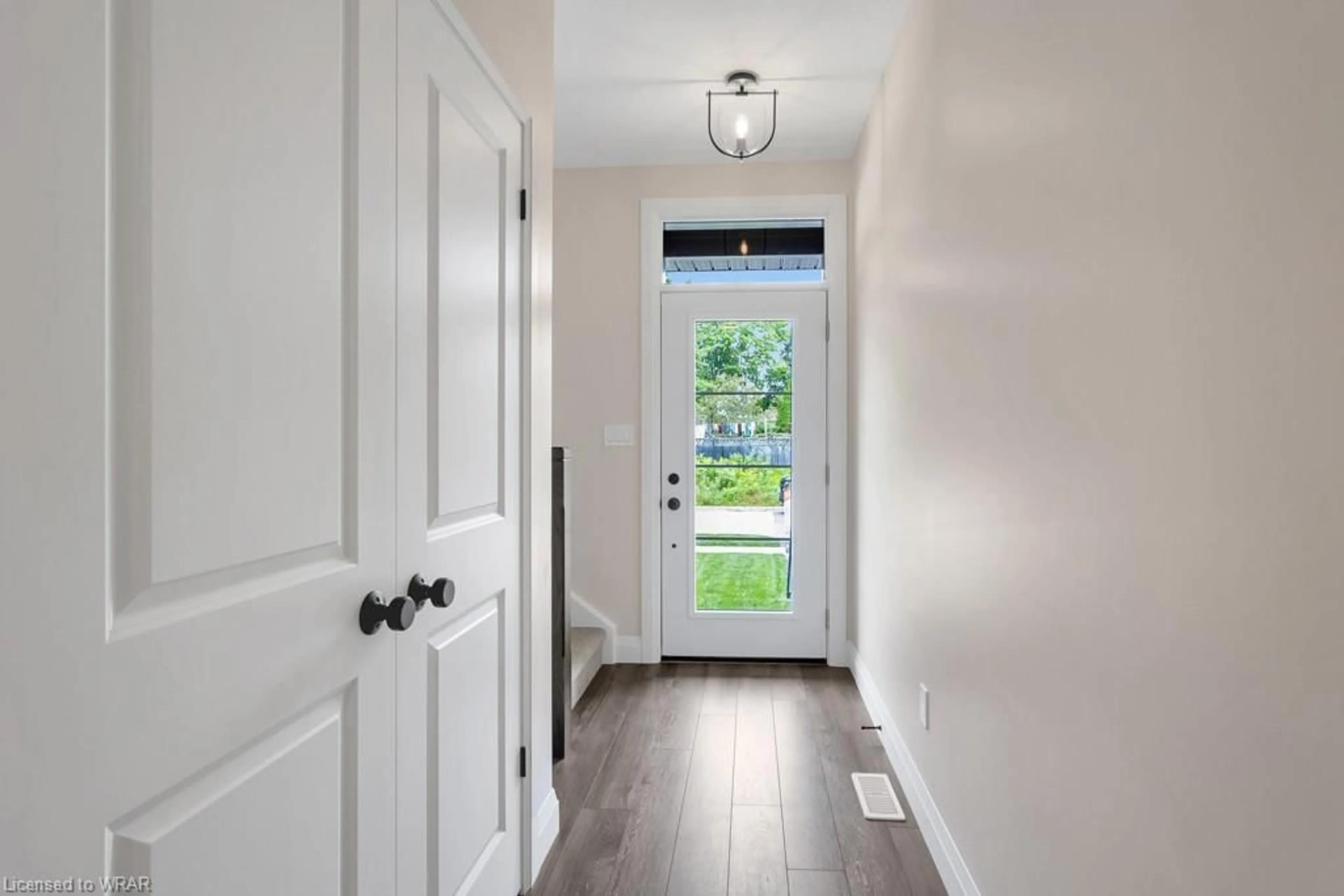 Indoor entryway, wood floors for 3B Balsam St, Innerkip Ontario N0J 1M0