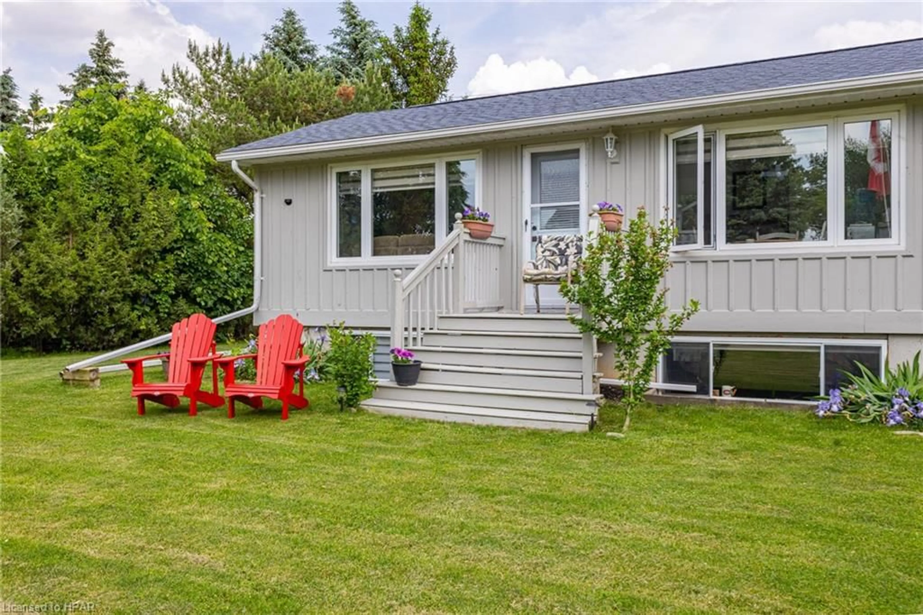 Frontside or backside of a home, cottage for 71224 Sandra St, Dashwood Ontario N0M 1N0