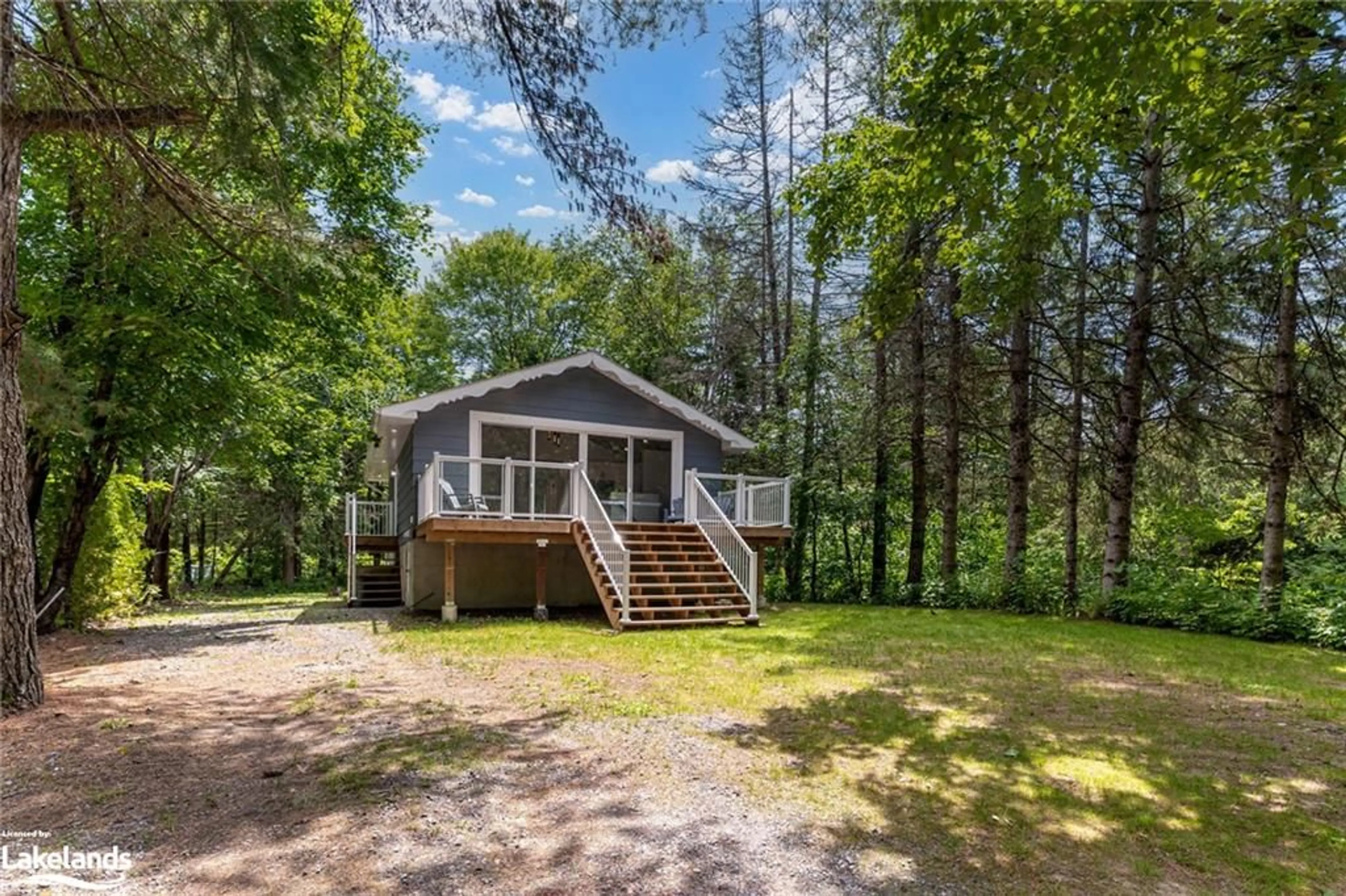 Cottage for 1078 Springdale Shores, Bracebridge Ontario P1L 1W9