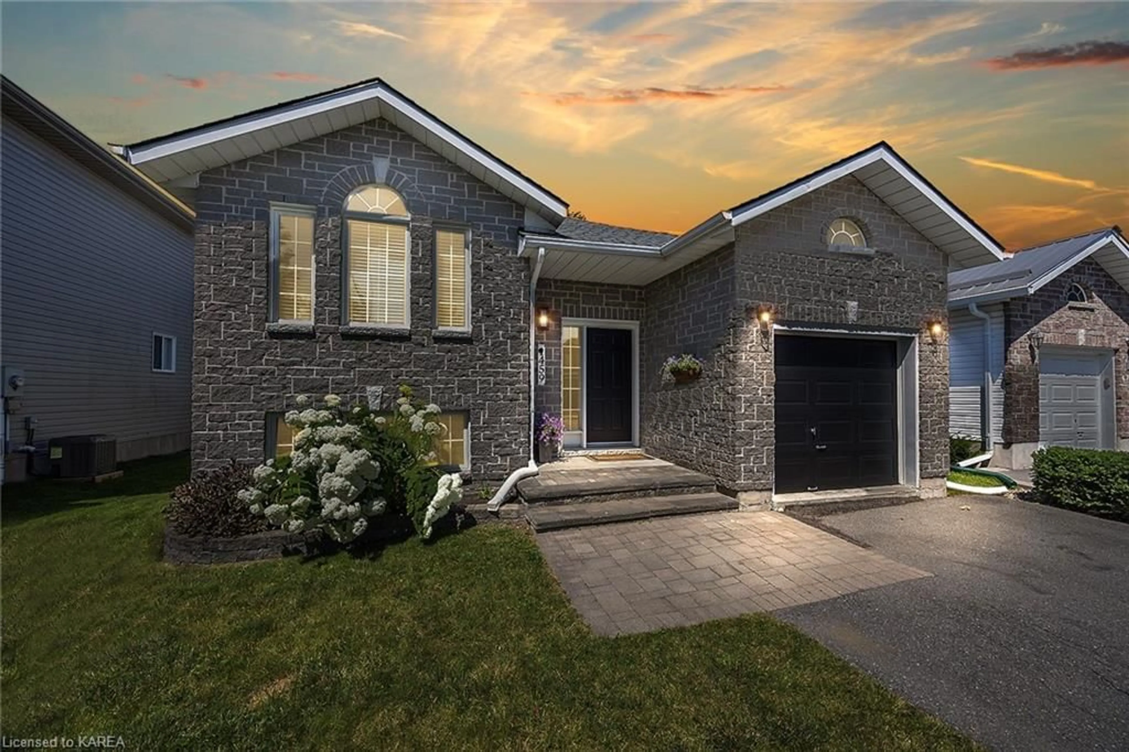 Home with brick exterior material for 1459 Birchwood Dr, Kingston Ontario K7P 3H3