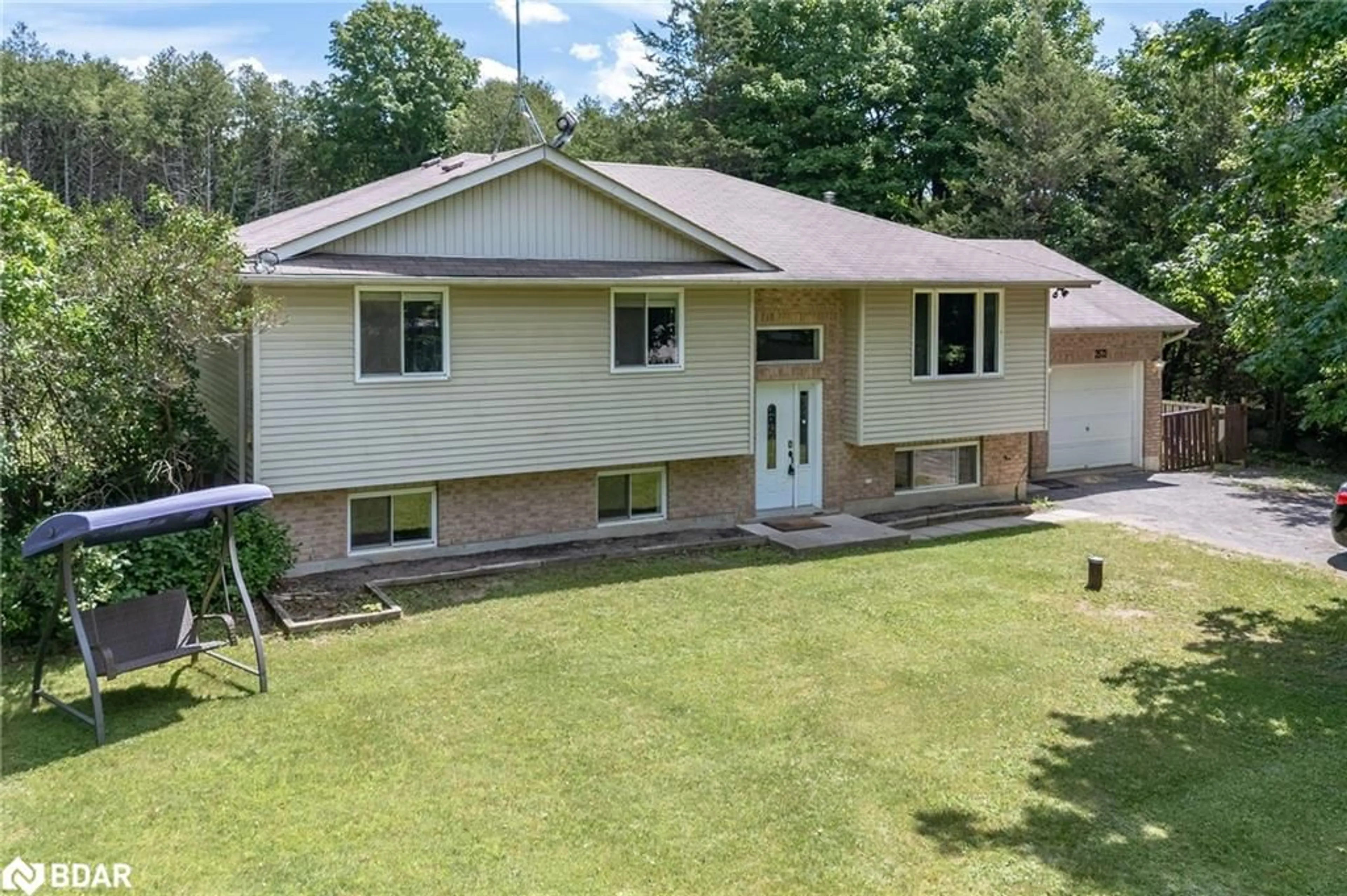 Frontside or backside of a home for 2572 Shannonville Rd, Plainfield Ontario K0K 2V0