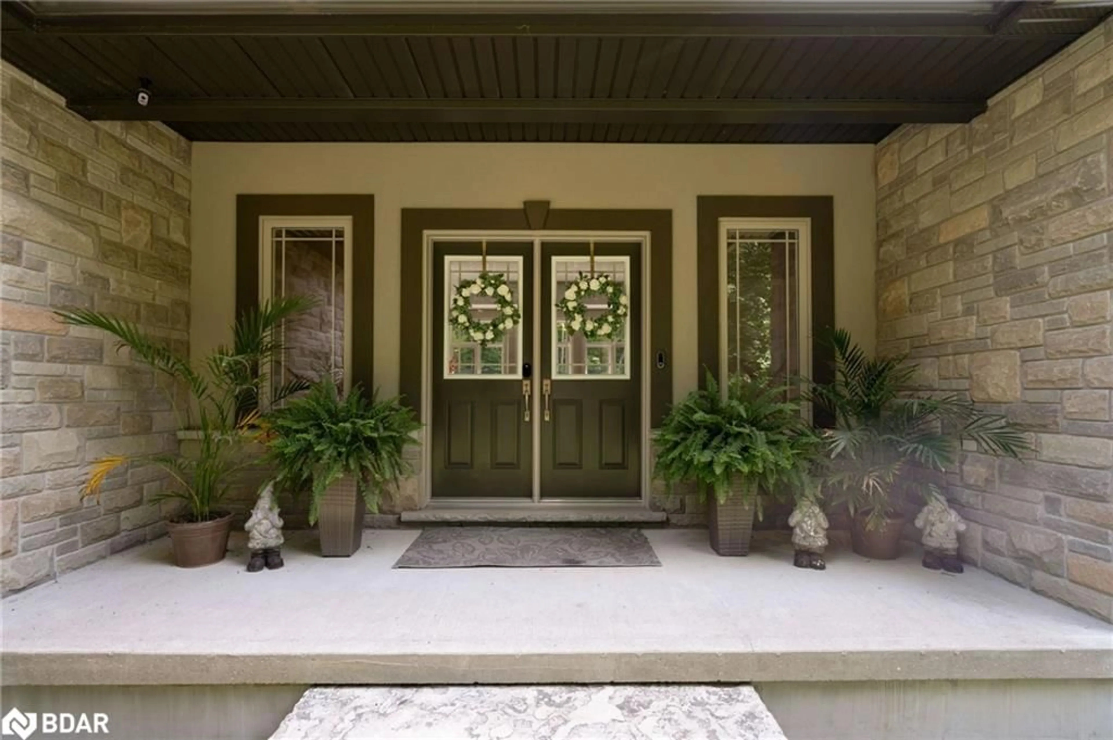 Indoor entryway for 5 Loftus Rd, Phelpston Ontario L0L 2K0