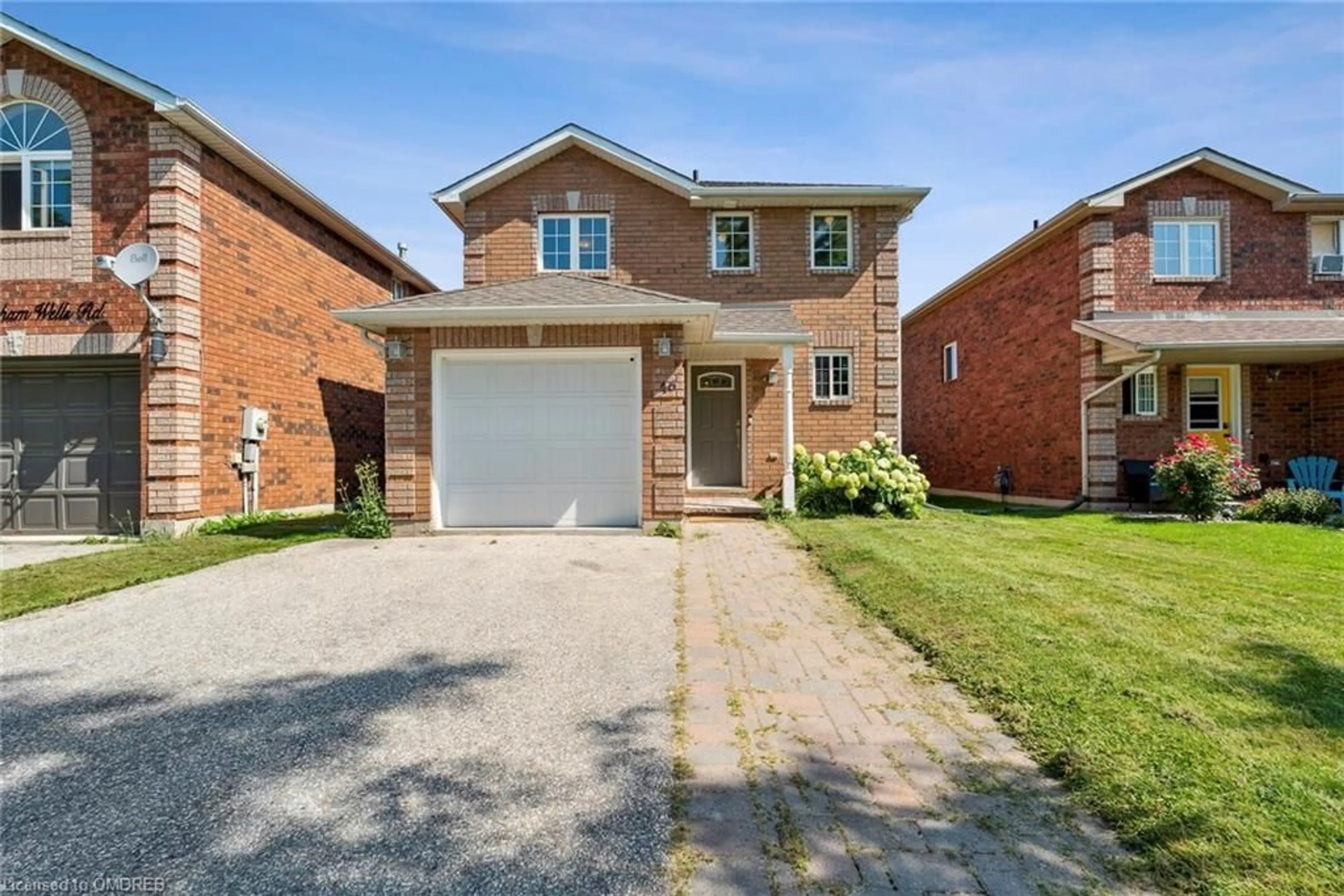 Home with brick exterior material for 46 Sydenham Wells Wells, Barrie Ontario L4M 6R4