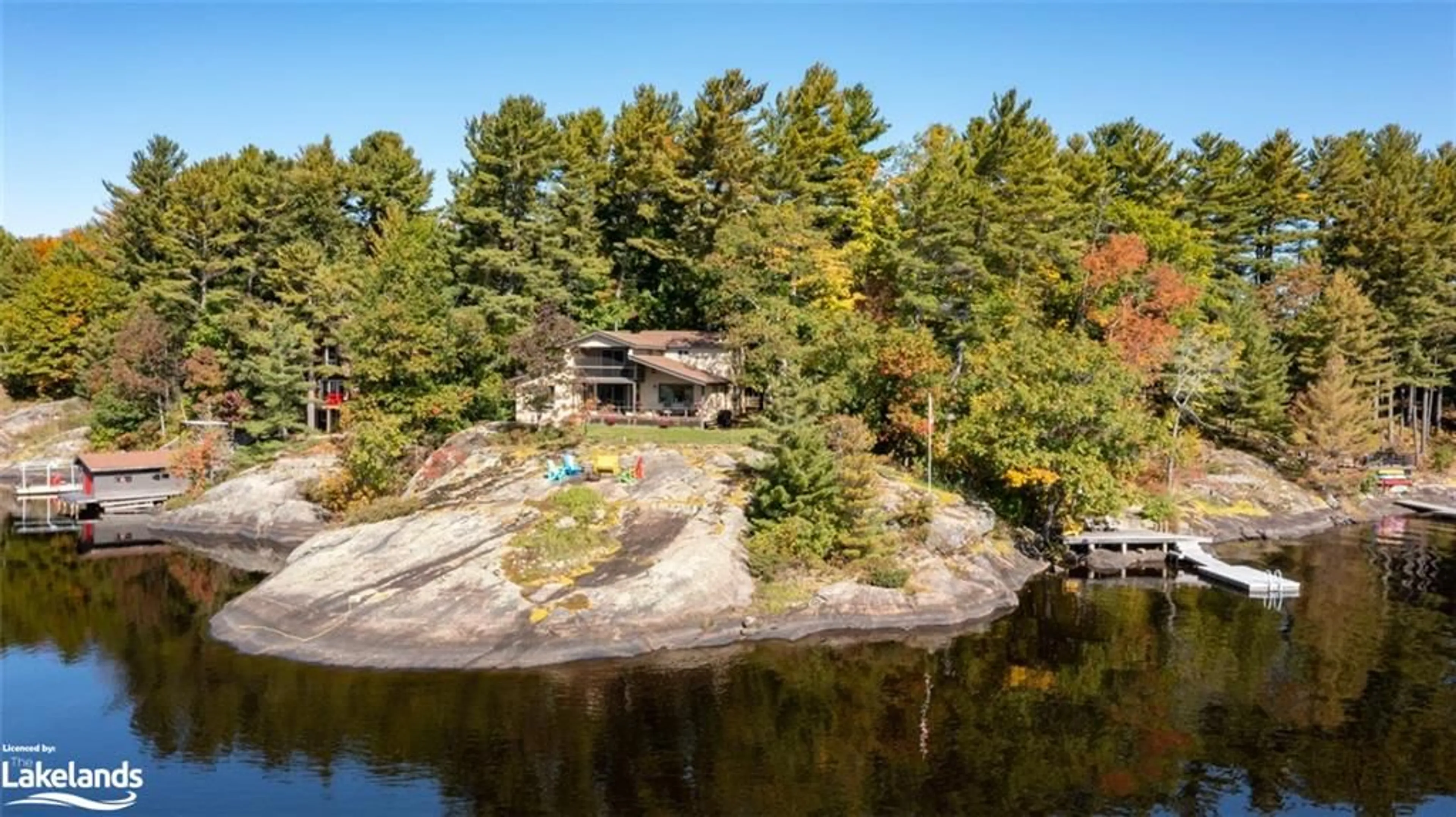 Cottage for 1042 El-Kee Point Lane, Port Carling Ontario P0B 1J0