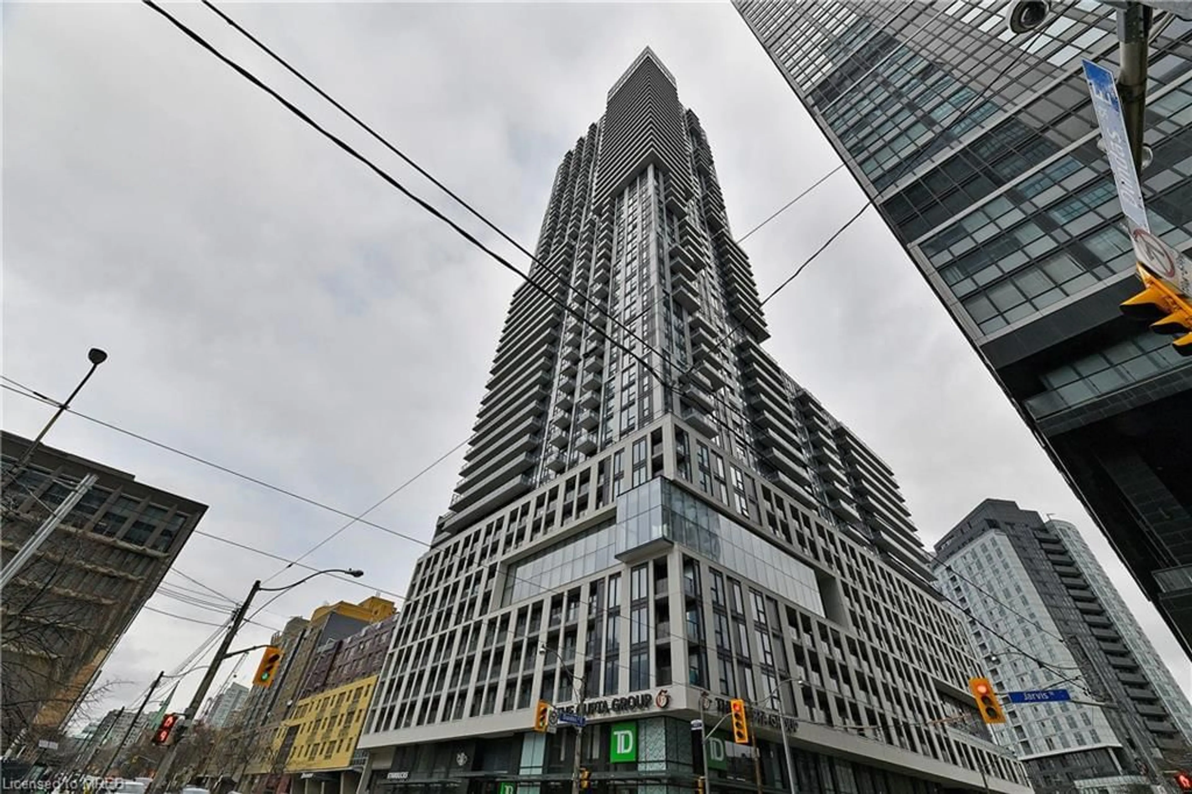 A pic from exterior of the house or condo for 251 Jarvis St #1915, Toronto Ontario M5B 0C3