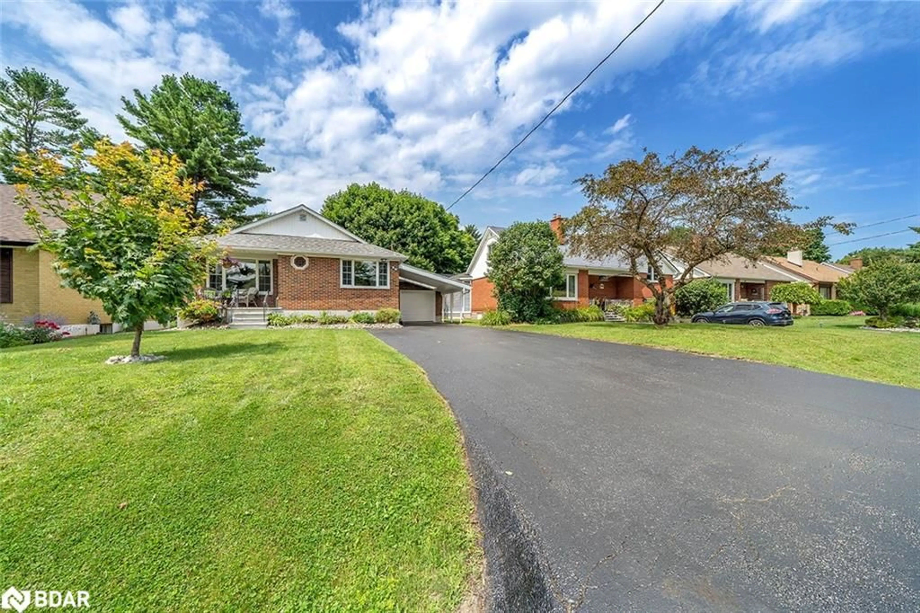 Frontside or backside of a home, the street view for 56 South St, Orillia Ontario L3V 3S9