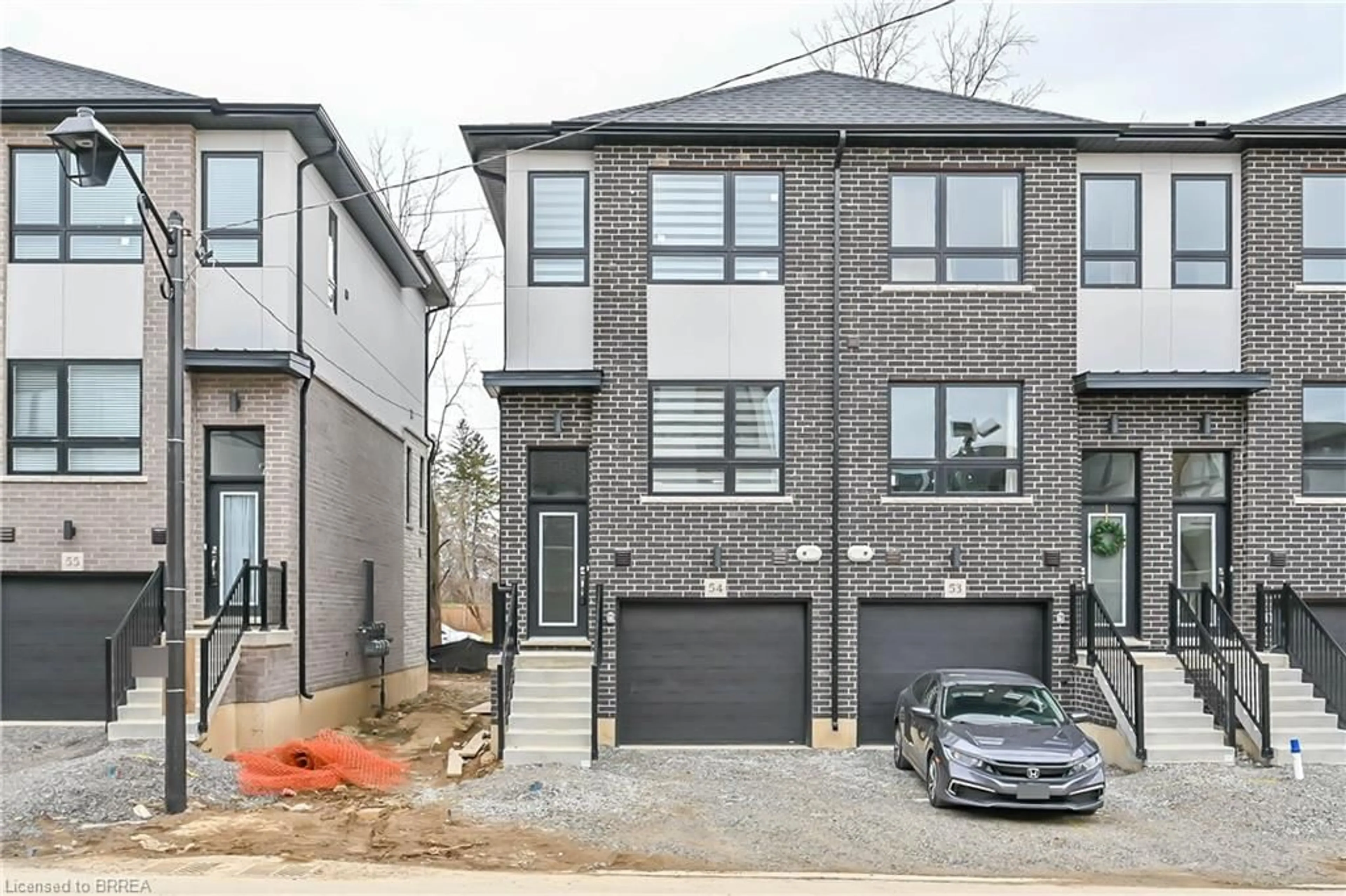 A pic from exterior of the house or condo for 720 Grey St #54, Brantford Ontario N3S 0K2