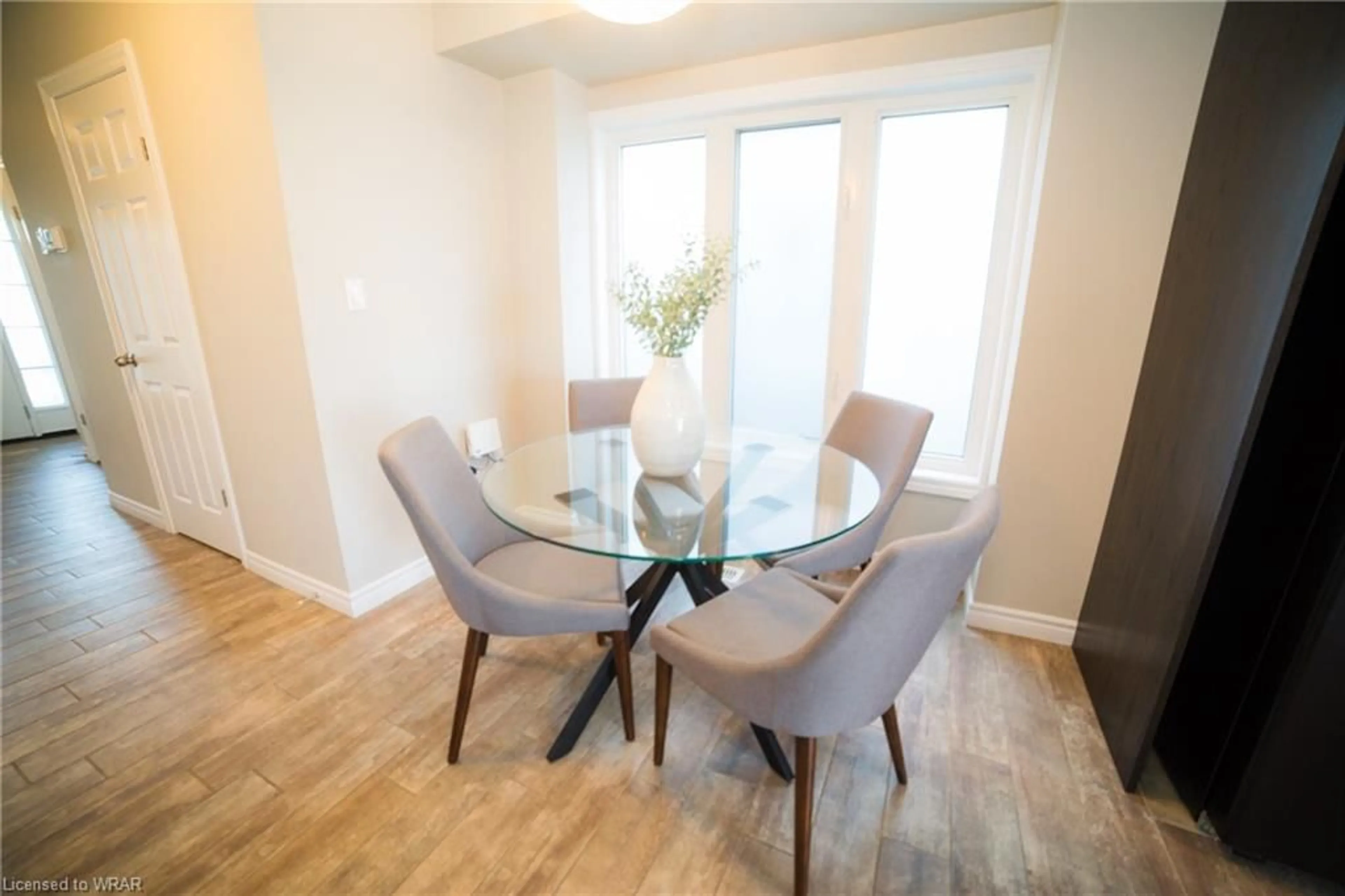 Dining room for 43 Mcguire Lane, Elmira Ontario N3B 0B6