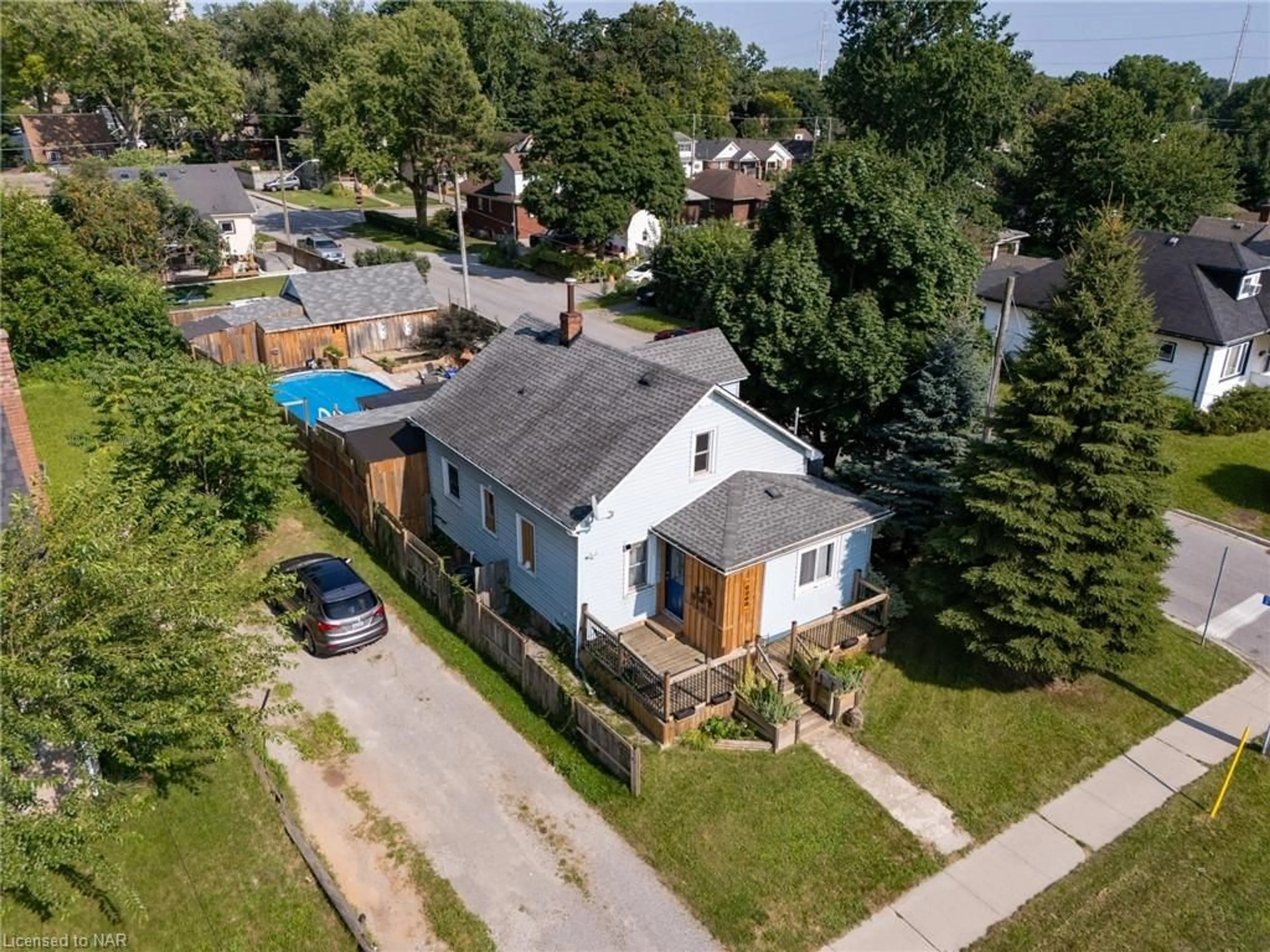 Frontside or backside of a home for 6268 Drummond Rd, Niagara Falls Ontario L2G 4M6