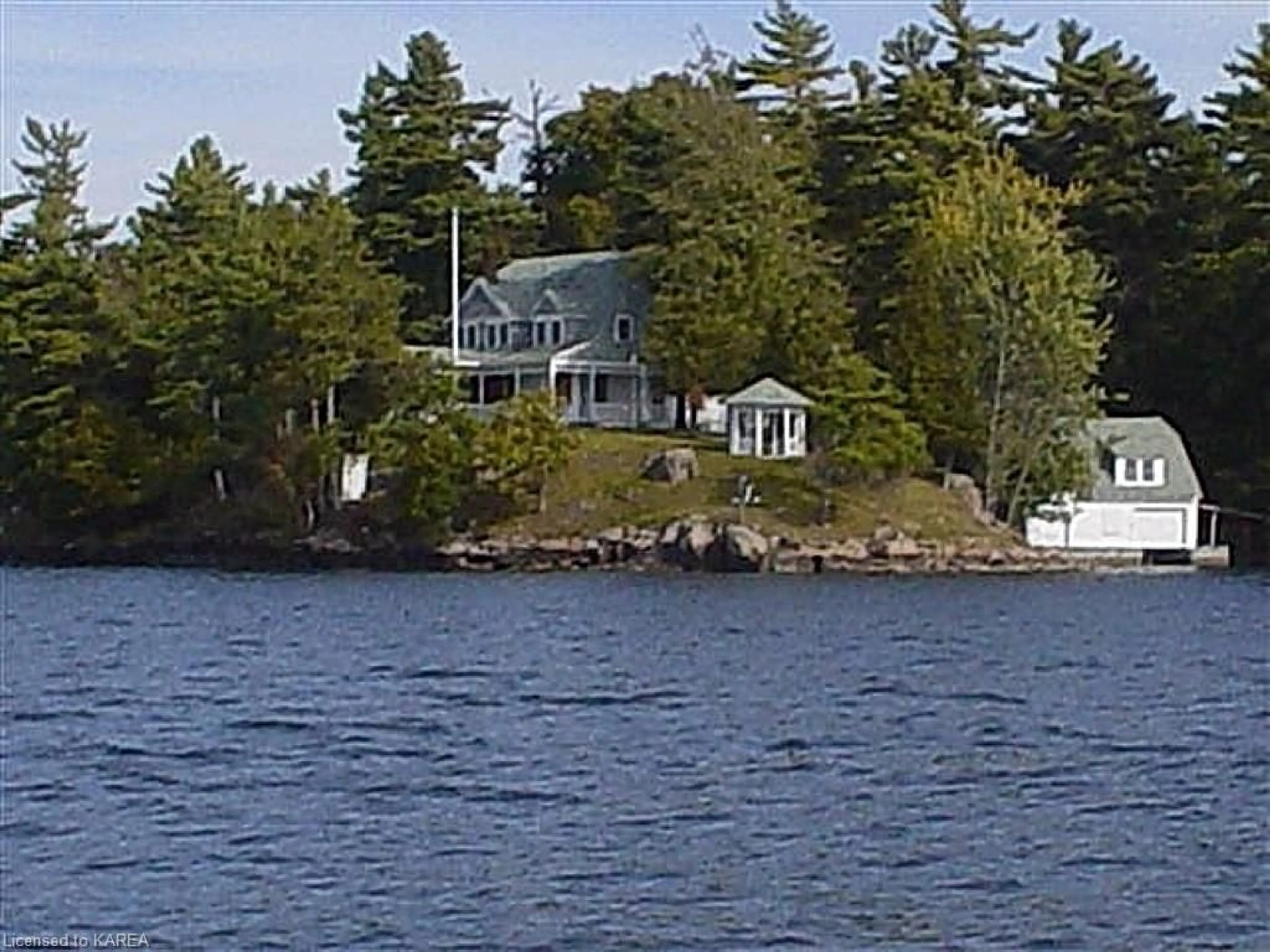 Cottage for 87 Club Island, Rockport Ontario K0E 1V0