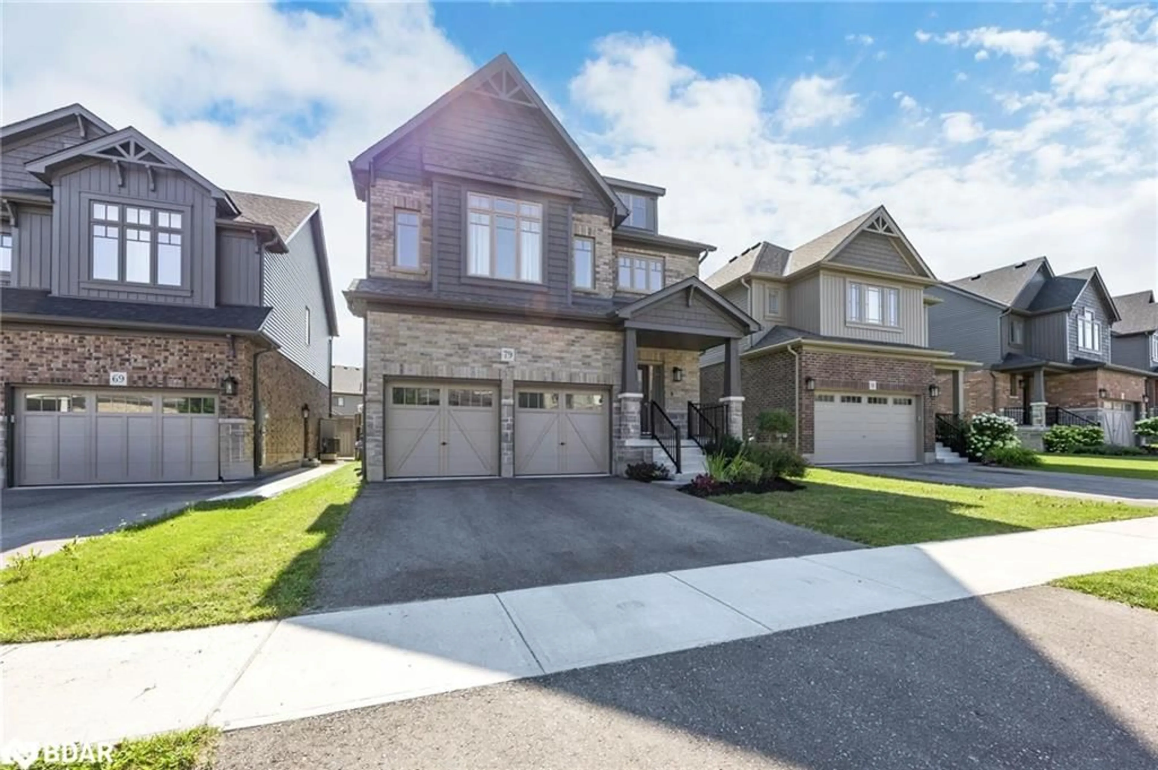 Frontside or backside of a home for 79 Plewes Dr, Collingwood Ontario L9Y 3B7