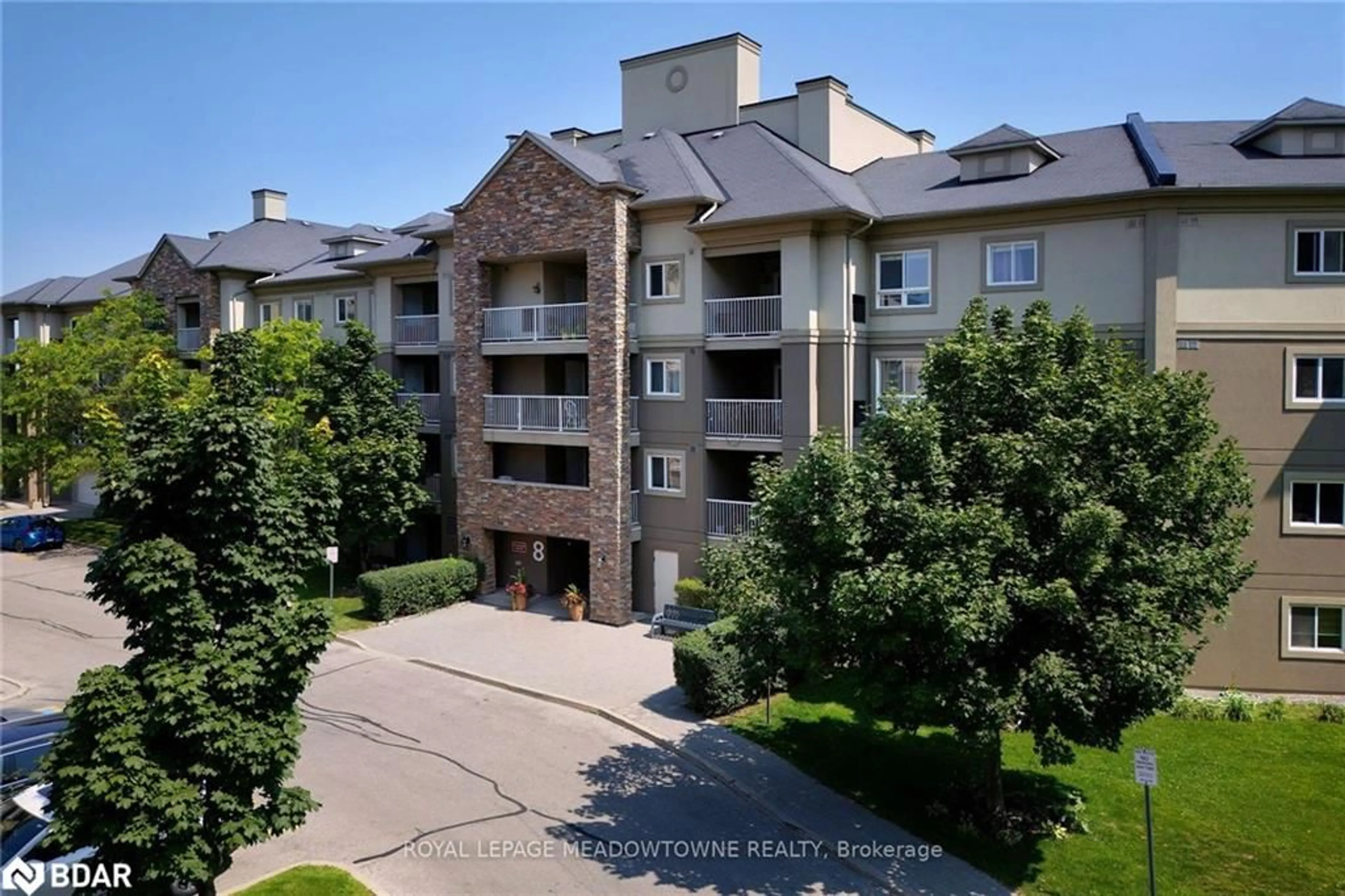 A pic from exterior of the house or condo for 8 Dayspring Cir #1416, Brampton Ontario L6P 2Z7