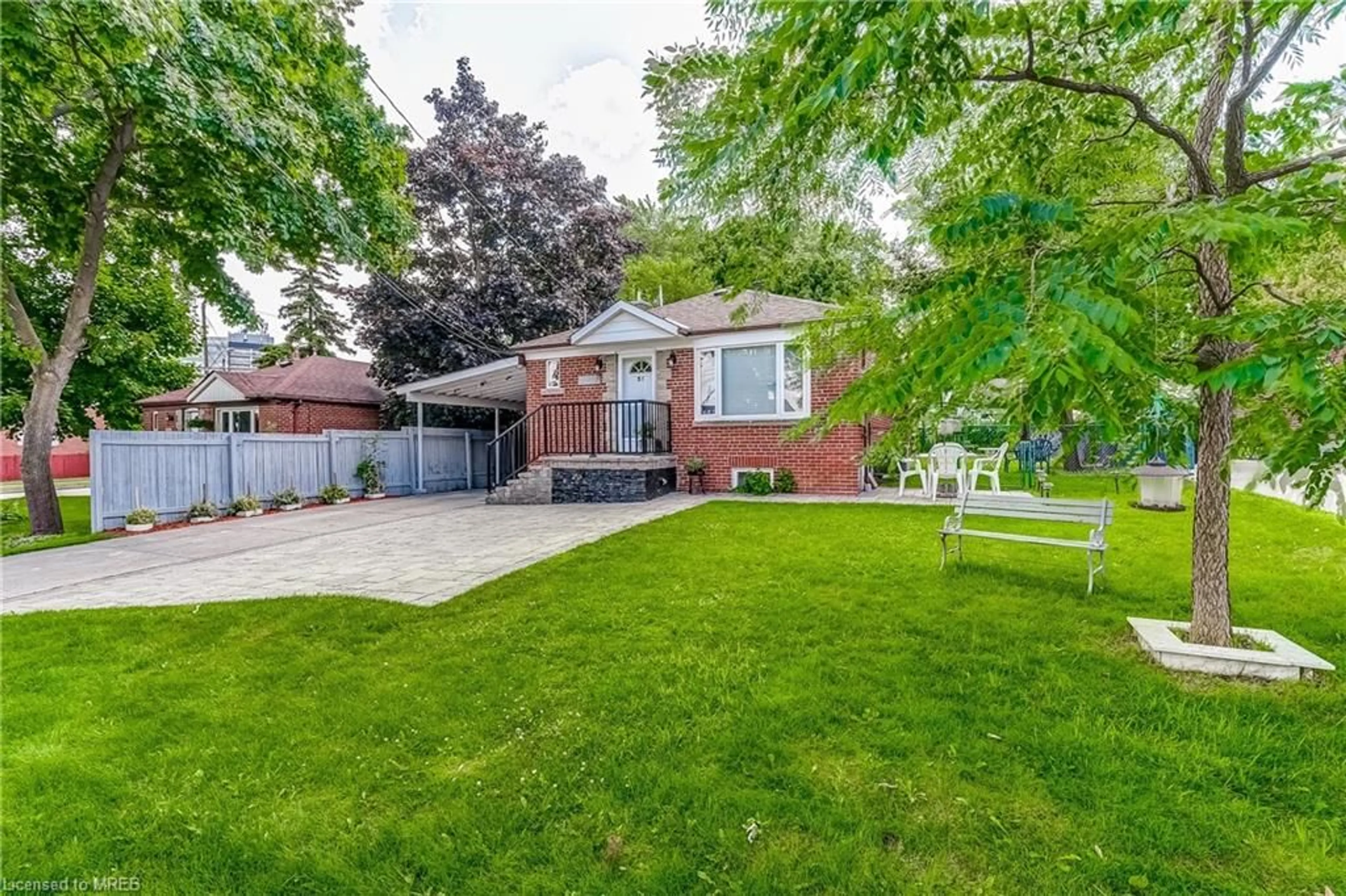 Home with brick exterior material for 31 Chatterton Blvd, Toronto Ontario M1M 2G3