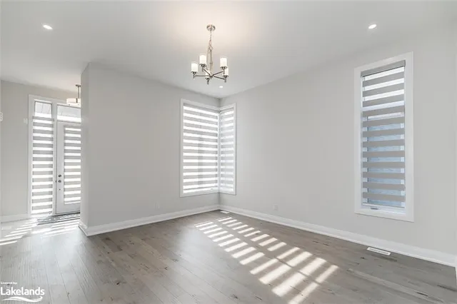 5 Rosanne Cir, Wasaga Beach 3
