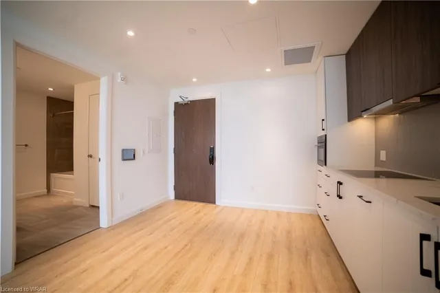 Additional property image - 741 King St Unit 406