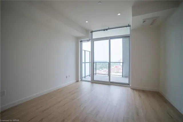 Additional property image - 741 King St Unit 406